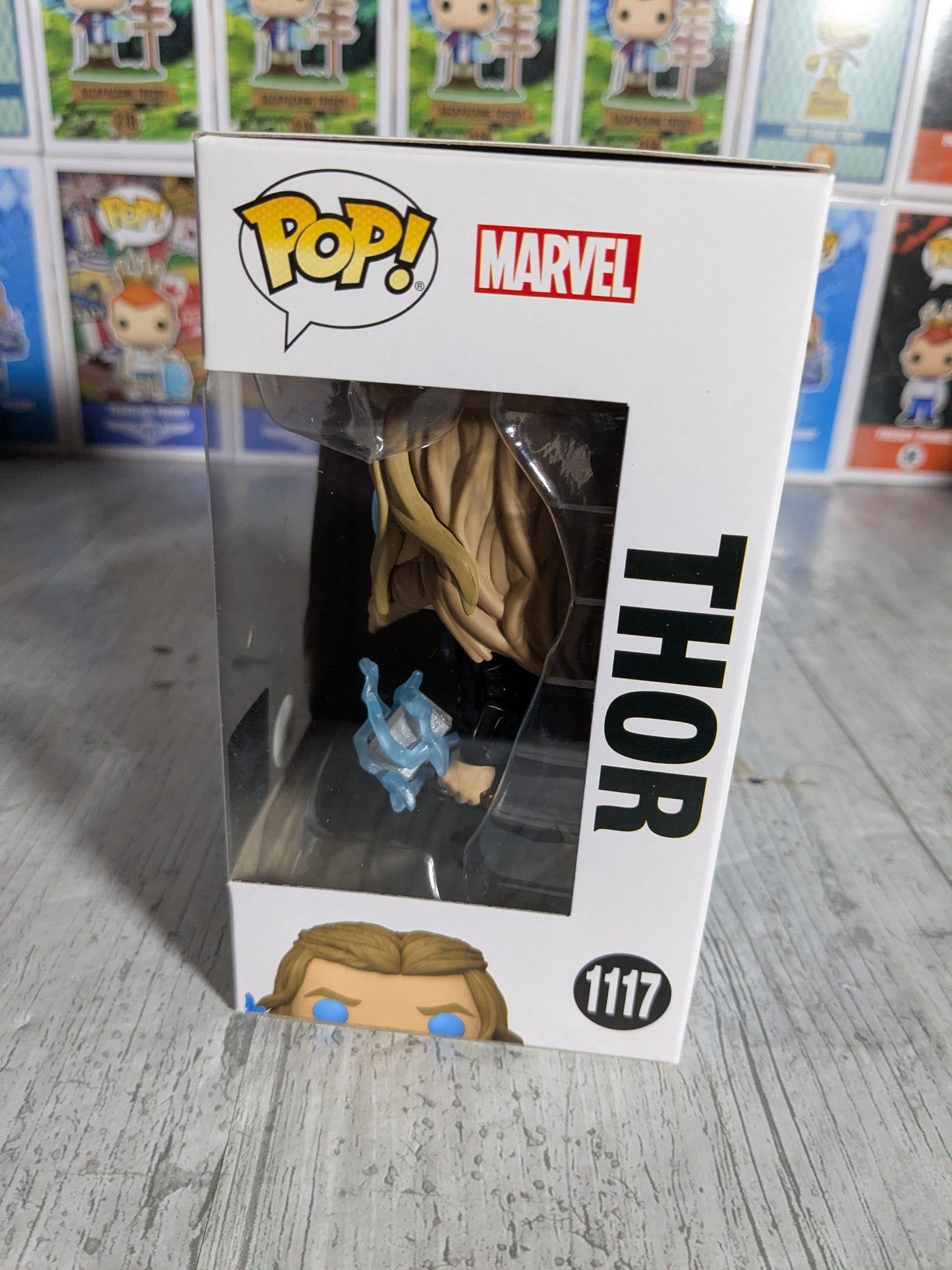 Funko pop 1117 : Thor (CCE/Glow)