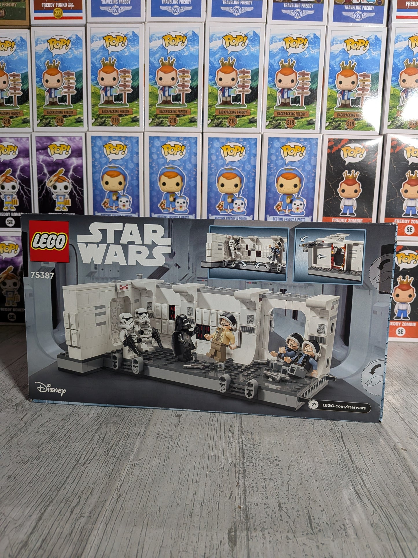 LEGO Star Wars #75387 – Entern der Attempt IV