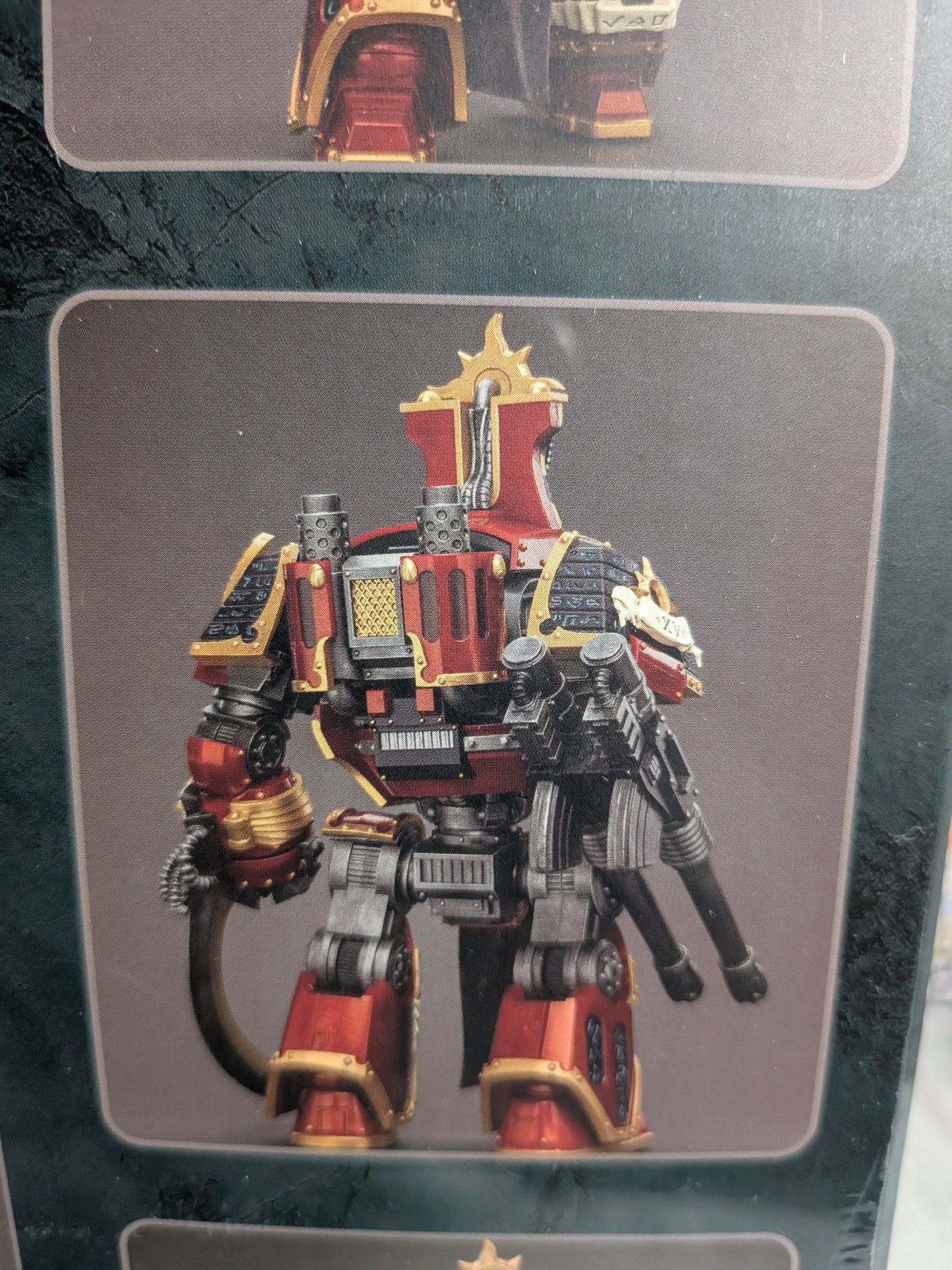 JoyToy Warhammer The Horus Heresy – Thousand Sons Contemptor-Osiron Dreadnought mit Gravis-Sturmkanone (30,2cm)