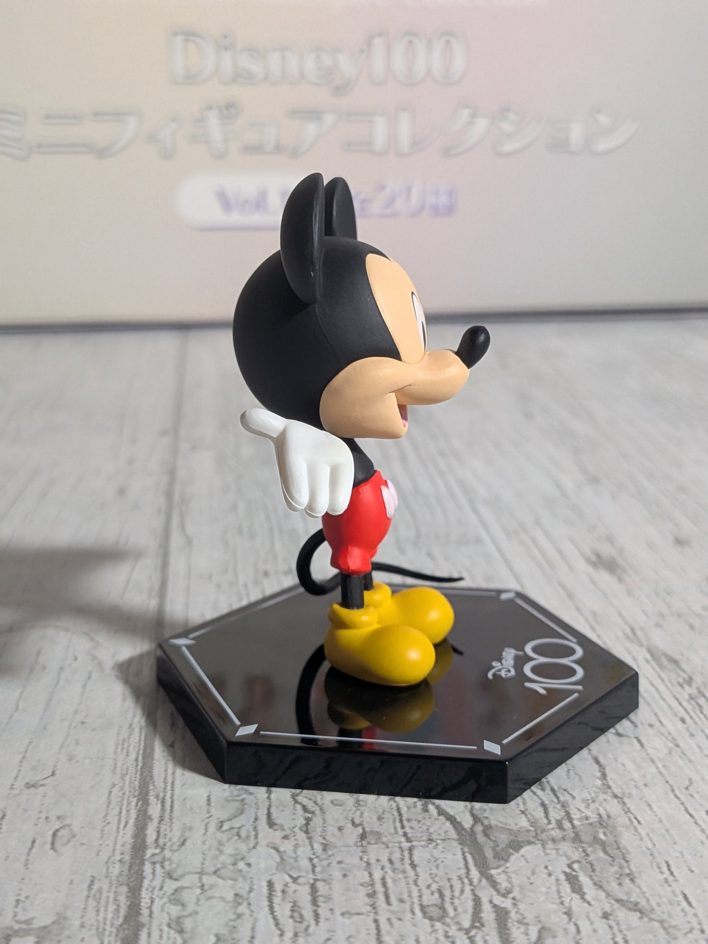 eStream Disney 100 Mini Figure Collection Vol.1 - Mickey Mouse