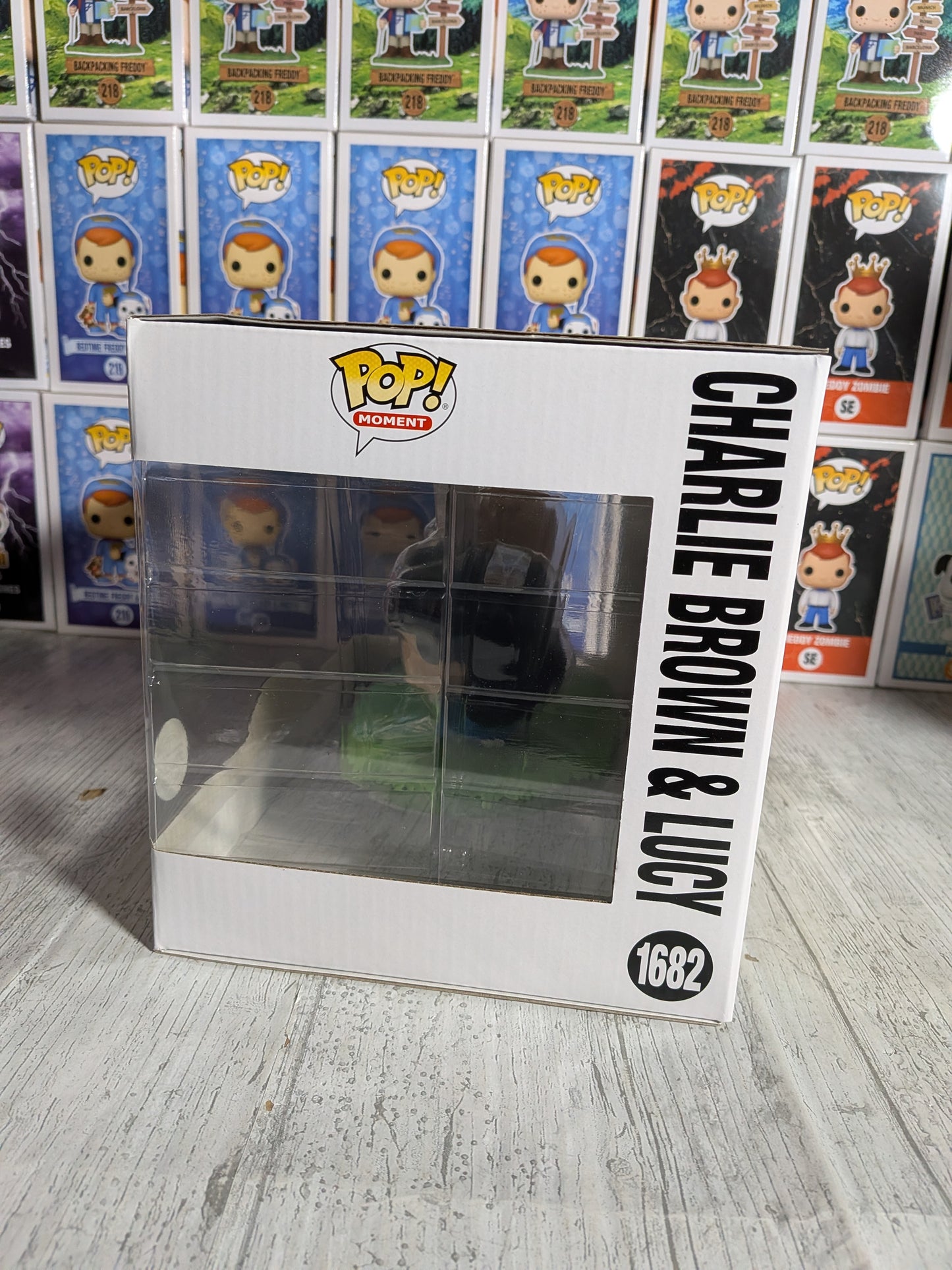 Funko Pop Peanuts #1682 – Charlie Brown &amp; Lucy