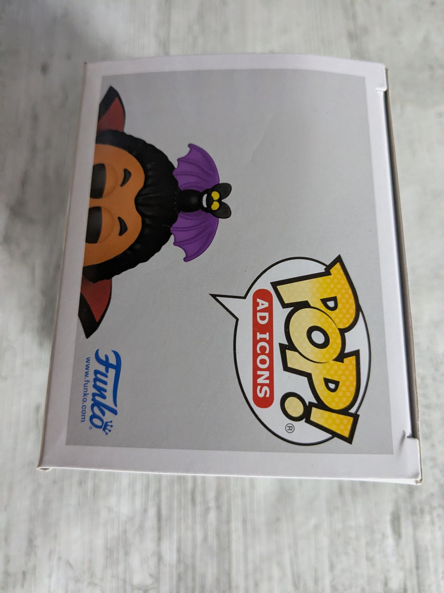 Funko pop 208 : Vampire McNugget 🍟