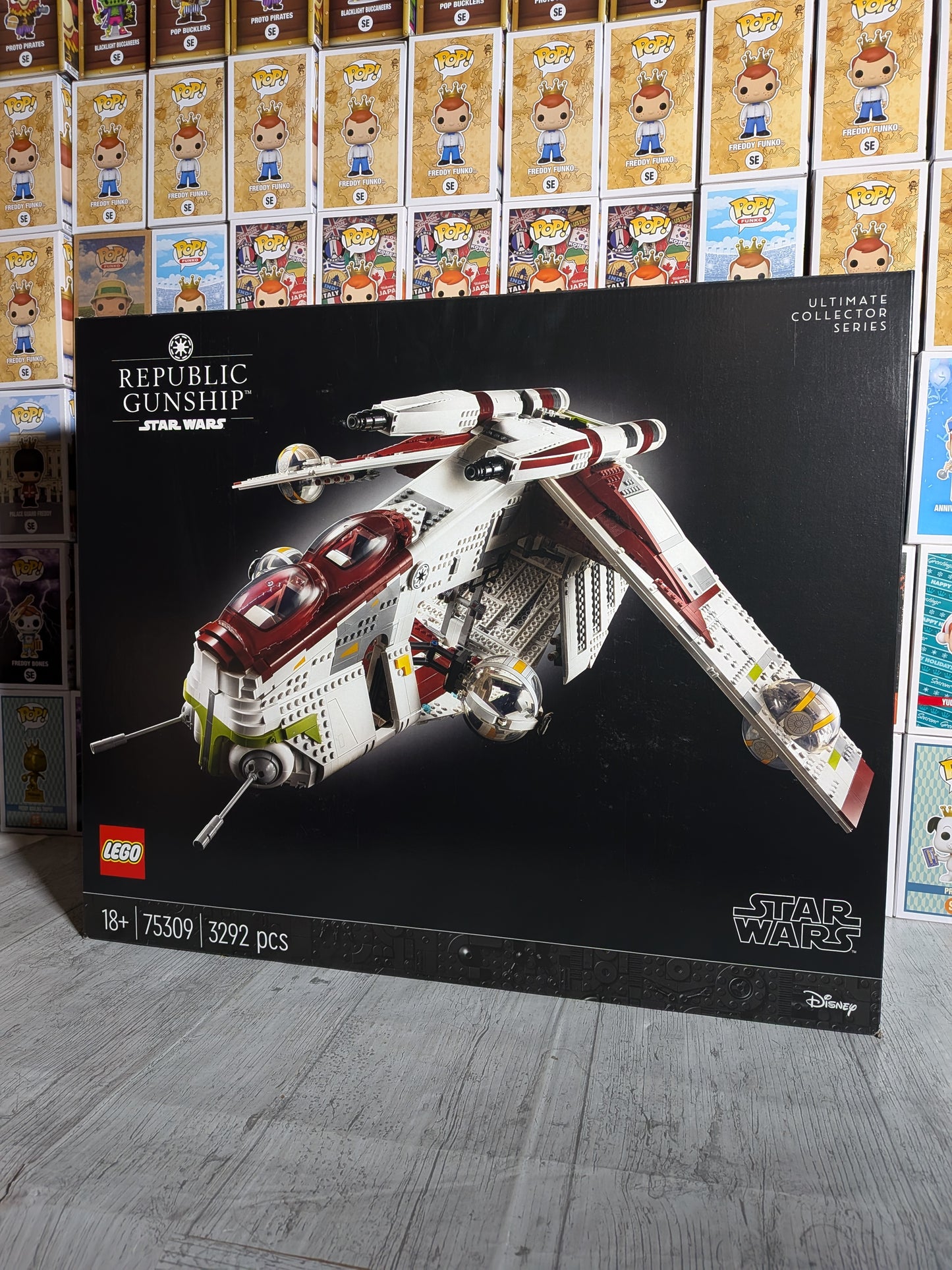 LEGO Star Wars #75309 – Republikanisches Kampfschiff – Ultimative Sammlerserie