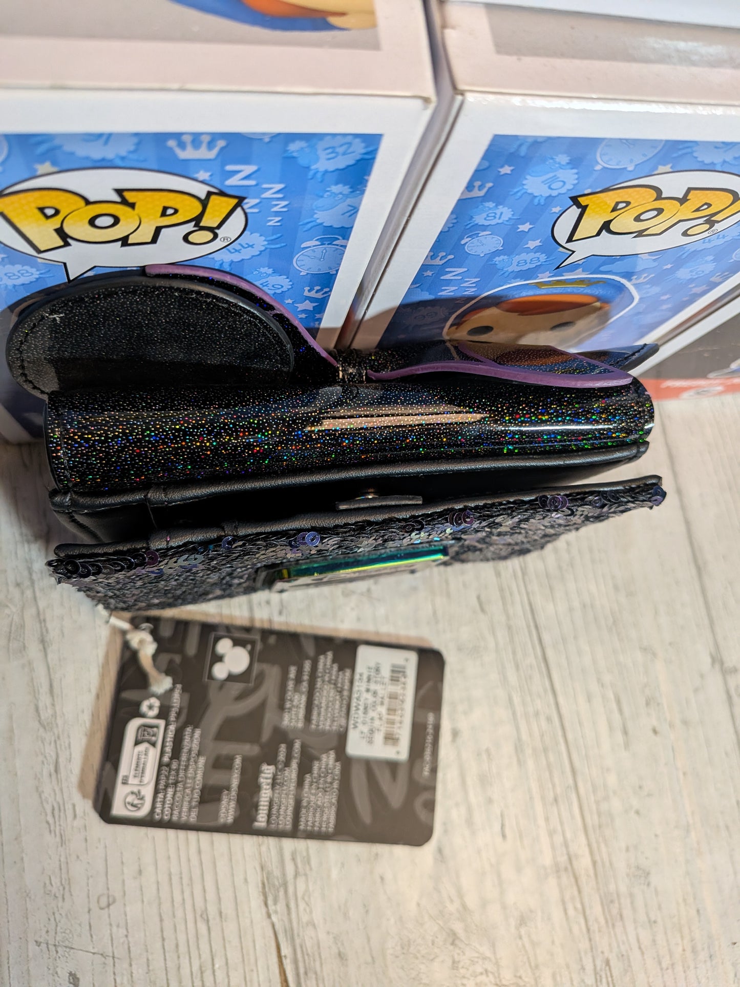 Loungefly Disney - Minnie Mouse Pailletten-Geldbörse in verschiedenen Farben 🦇