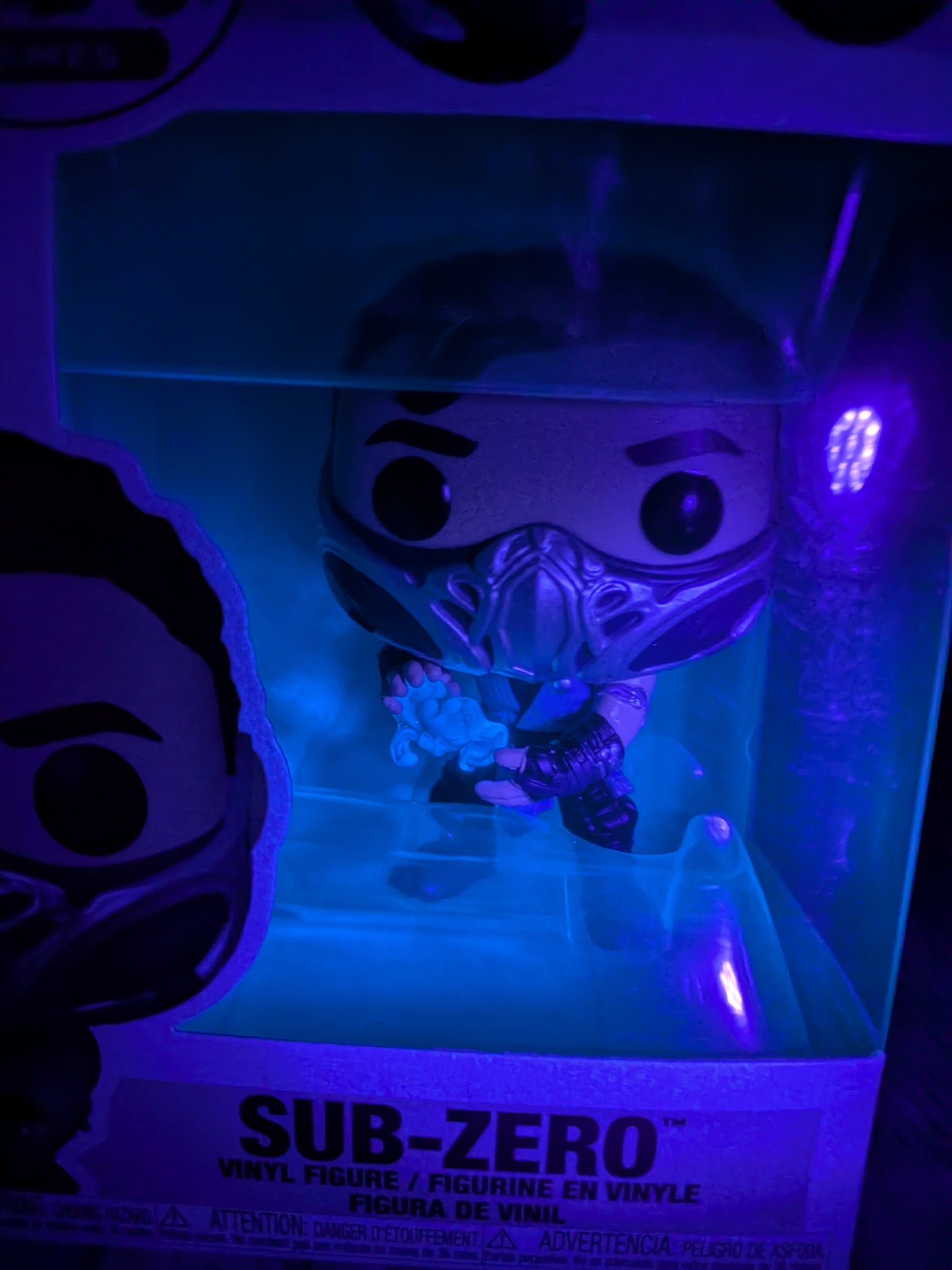 Funko Pop Games Mortal Kombat #1022 - Sub-Zero (Beschädigte Verpackung)