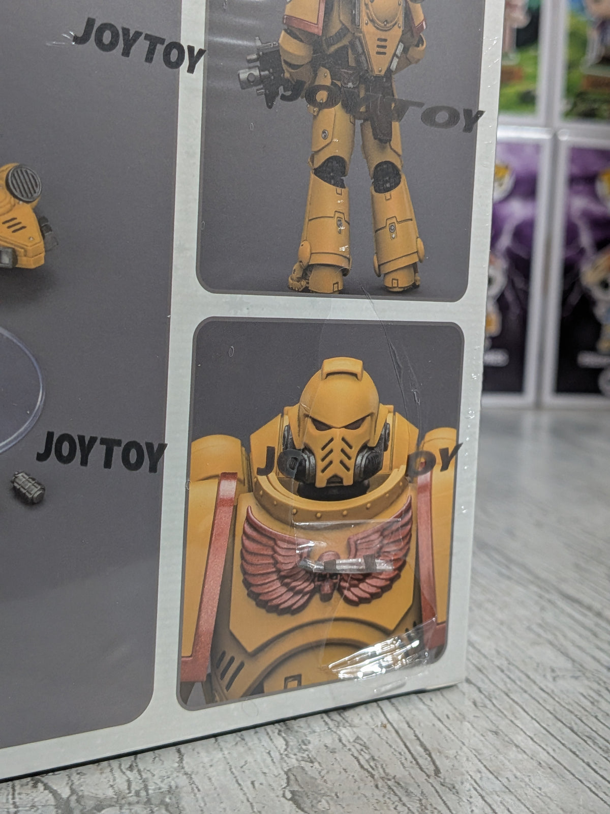 JoyToy Warhammer 40k - Space Marines Imperial Fists Intercessor (12.3cm)