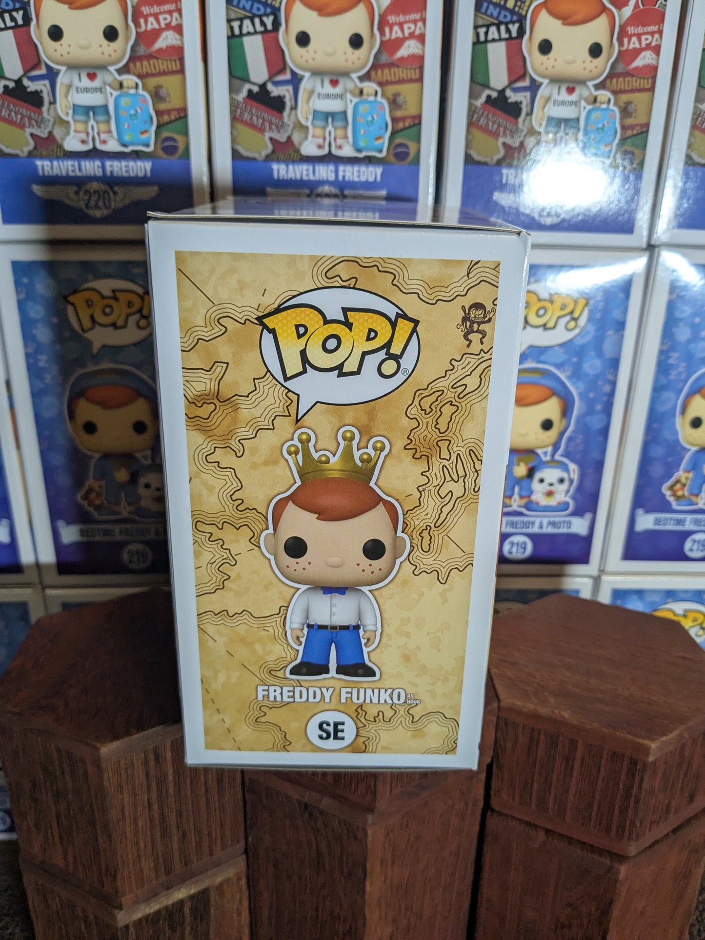 Funko pop SE: Freddy Funko nei panni di Hook (3500 pezzi)