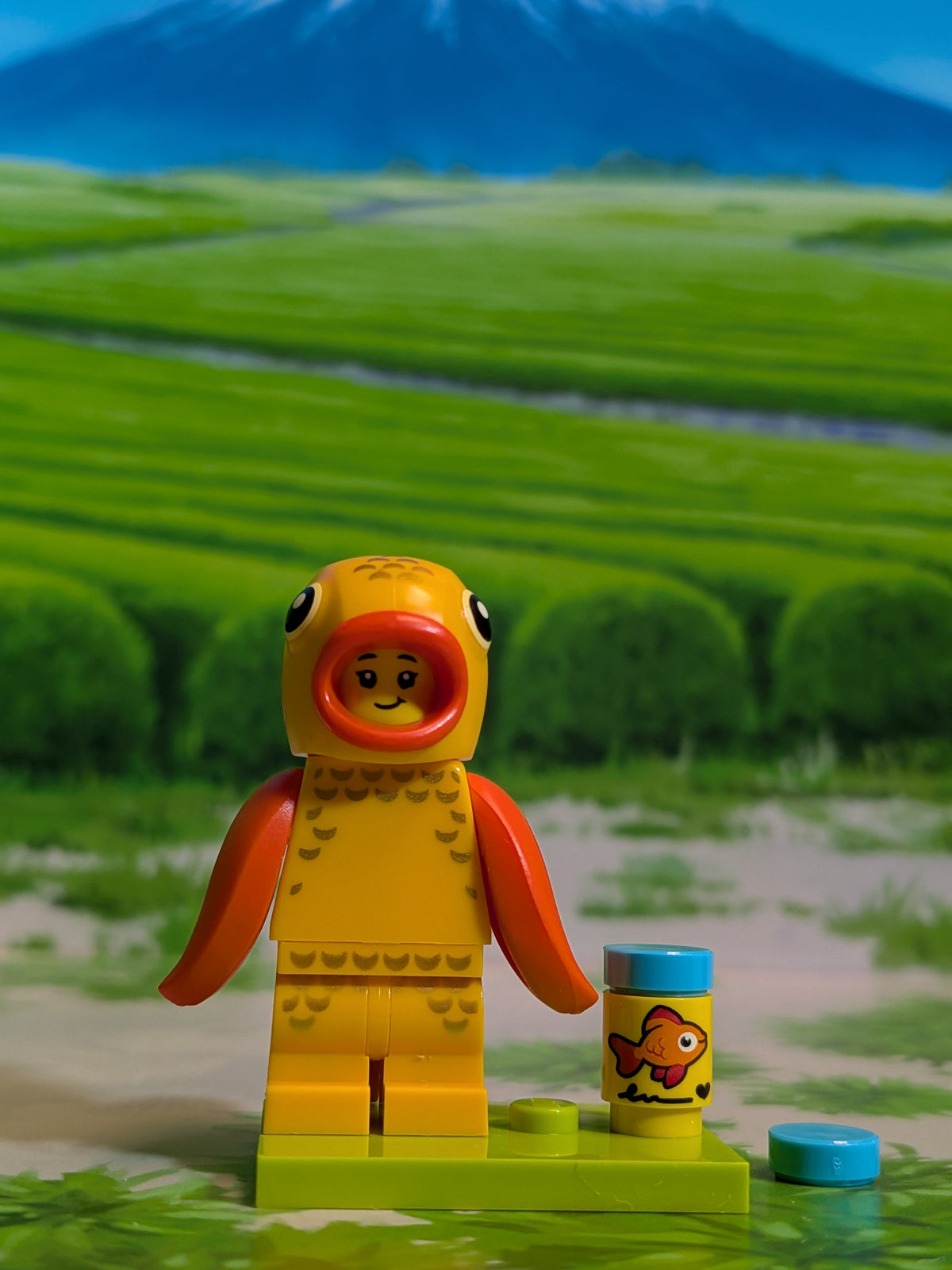 LEGO Minifigures - Goldfish Costume Fan