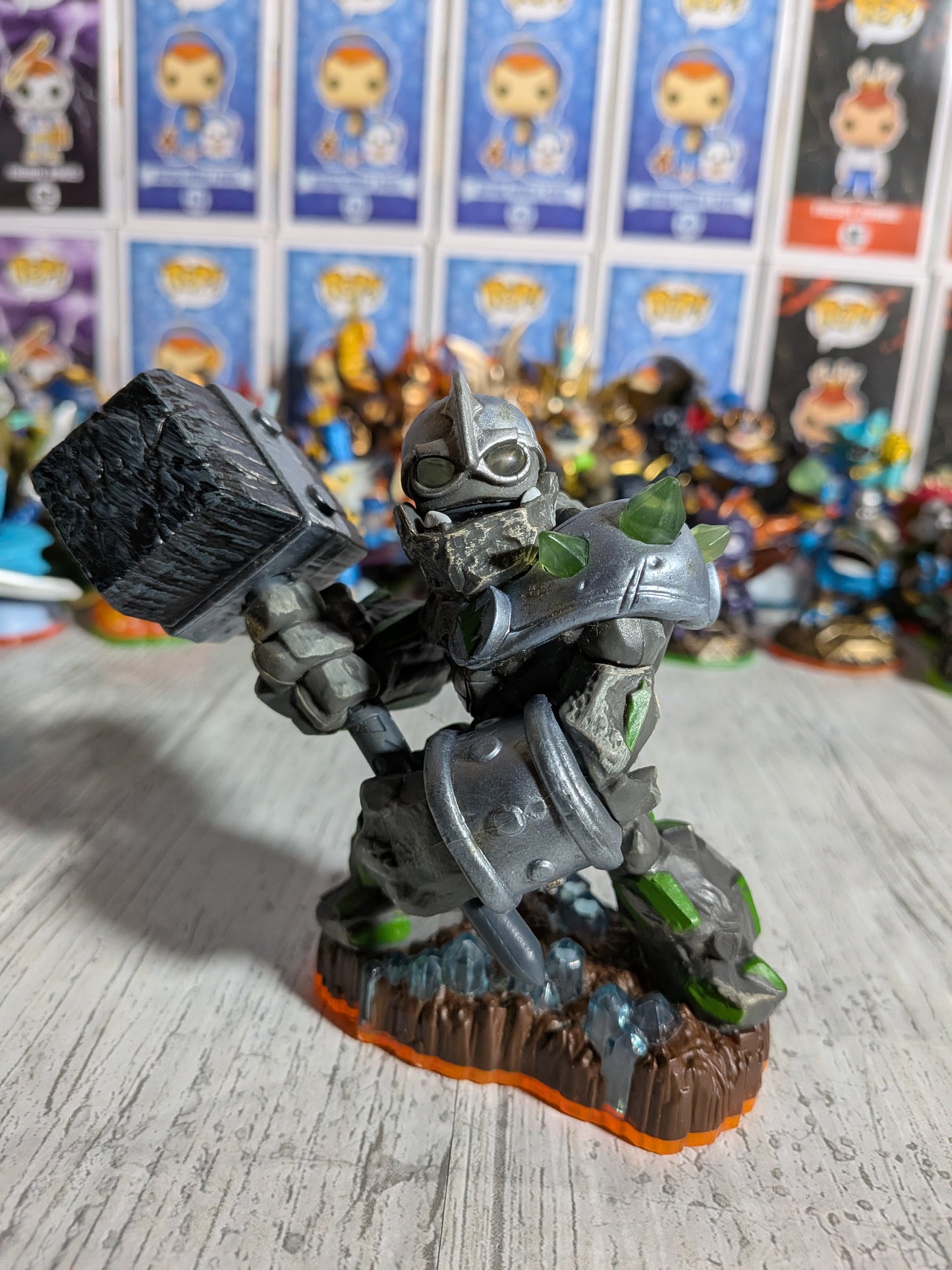 Skylanders Giants – Crusher