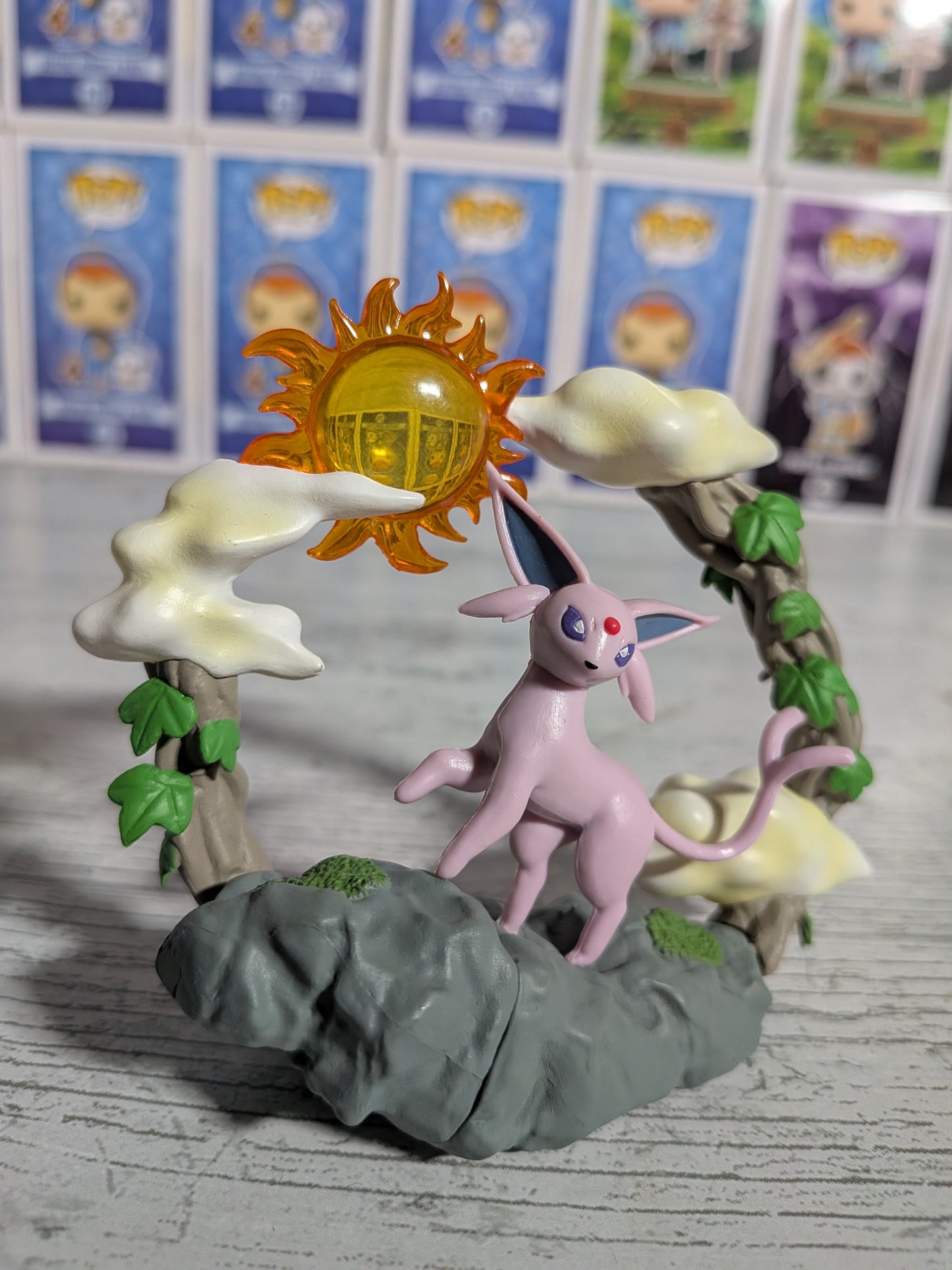 Re-Ment Pokémon - Mentali / Espeon - Circular Diorama