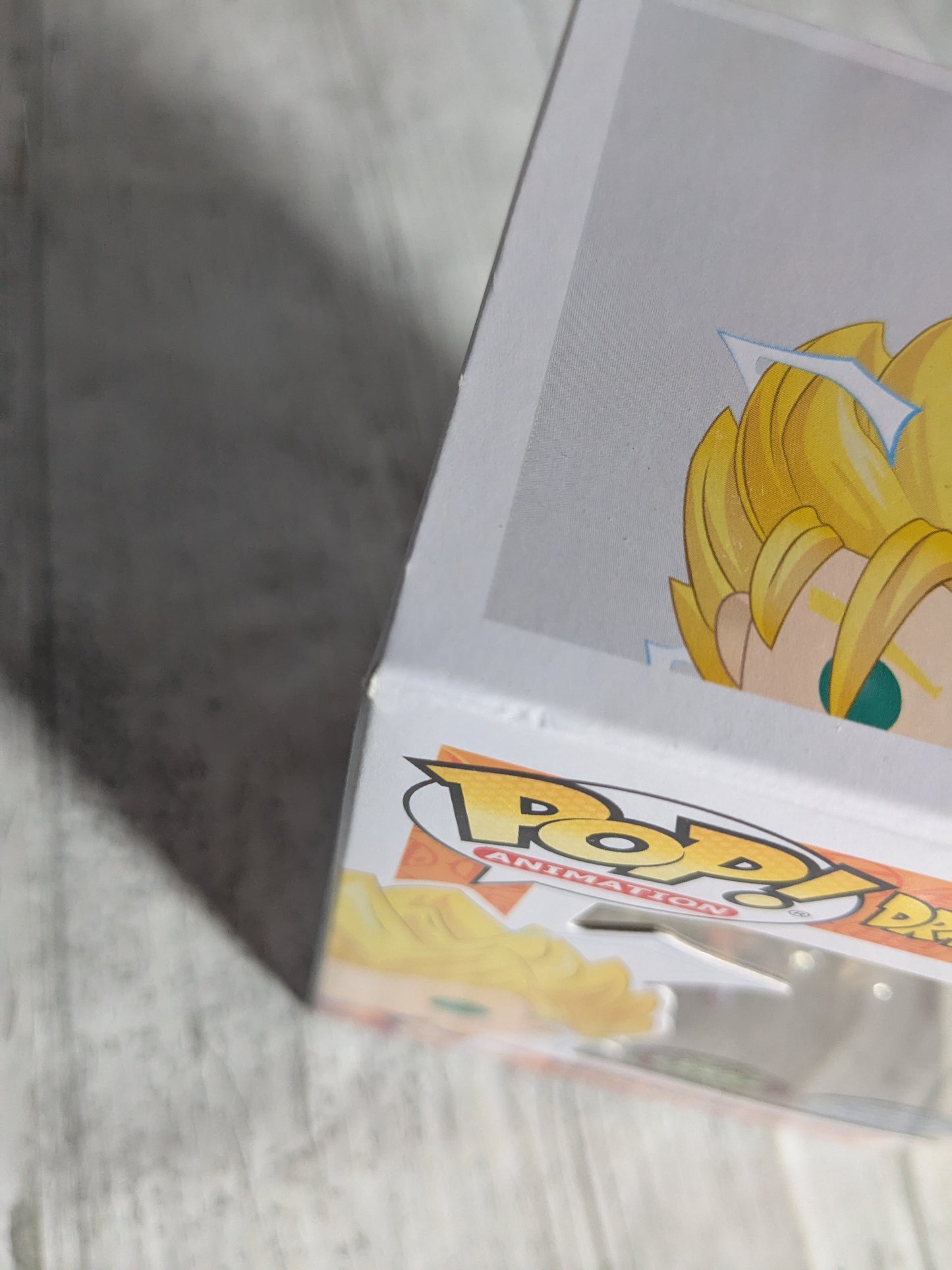 Funko pop 865 : Super Saiyan Goku with Energy (Chase)