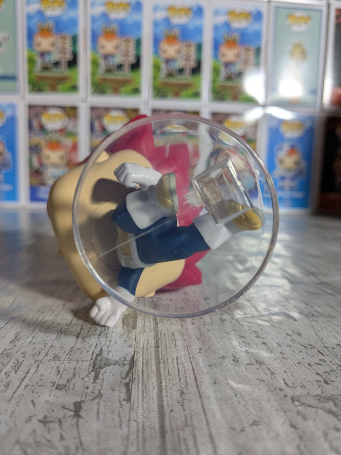 Funko pop 1868 - Super Saiyan God Vegeta (Opened/Damaged Box)