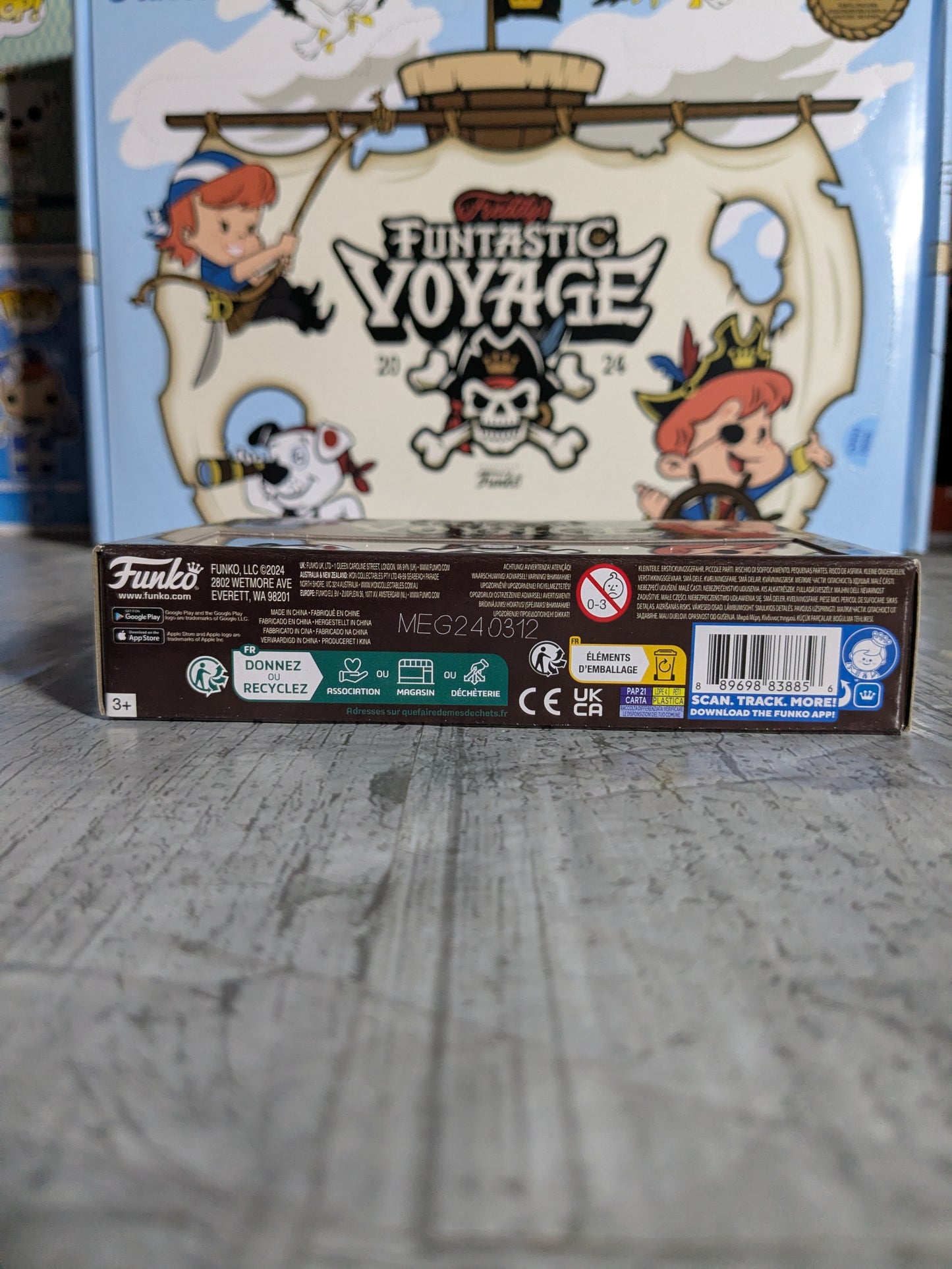 Funko: Funtastic Voyage Box of Fun 2024 (Blacklight Buccaneers)