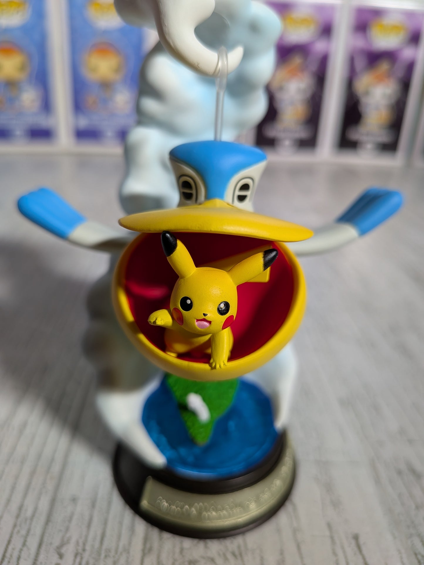 Re-Ment Pokémon Swing Vignette Collection Vol.3 - Pikachu & Bekipan | Pelipper (~10cm)