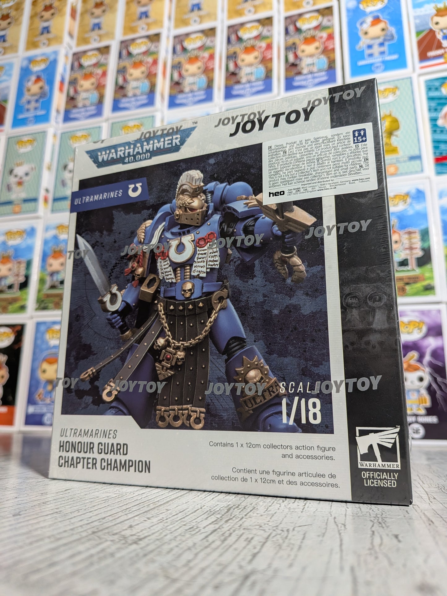 JoyToy Warhammer 40k - Ultramarines Ehrengarde Ordensmeister (12 cm)