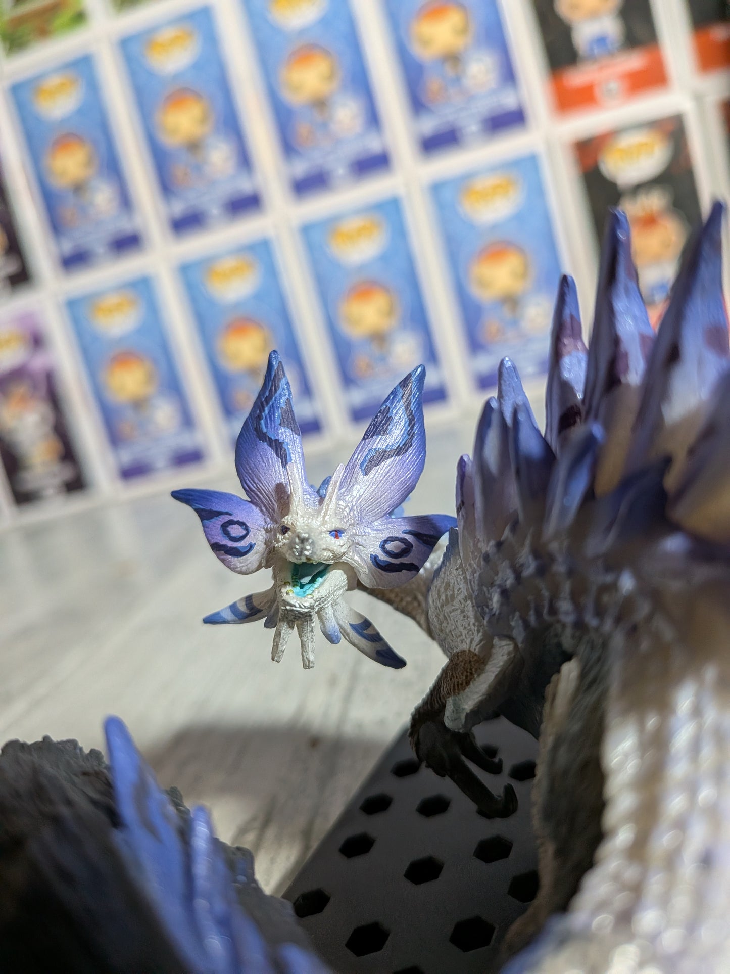 Capcom Figure Builder - CFB Vol. 26 - Monster Hunter Rise Sunbreak - Rare Tamamitsune | Violet Mizutsune - env. 10cm