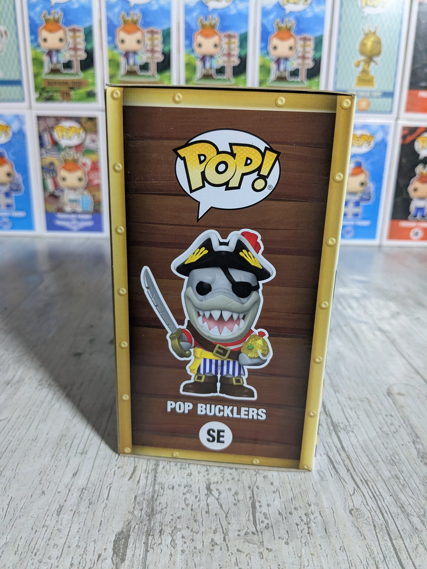 Funko pop SE : Pop Bucklers
