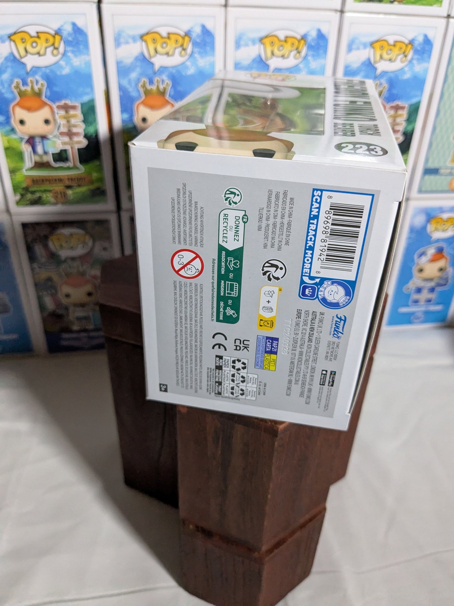 Funko pop 223 : Freddy Funko Torch Bearer