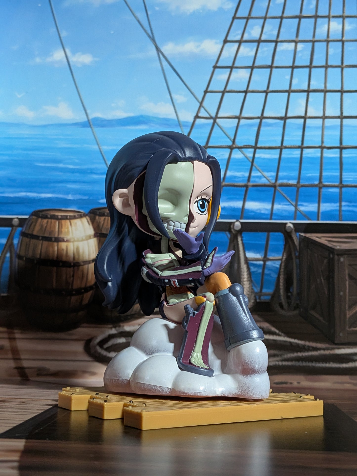 Mighty Jaxx - One Piece XXRAY - Egghead Arc Series Part 1 - Nico Robin (~10cm)