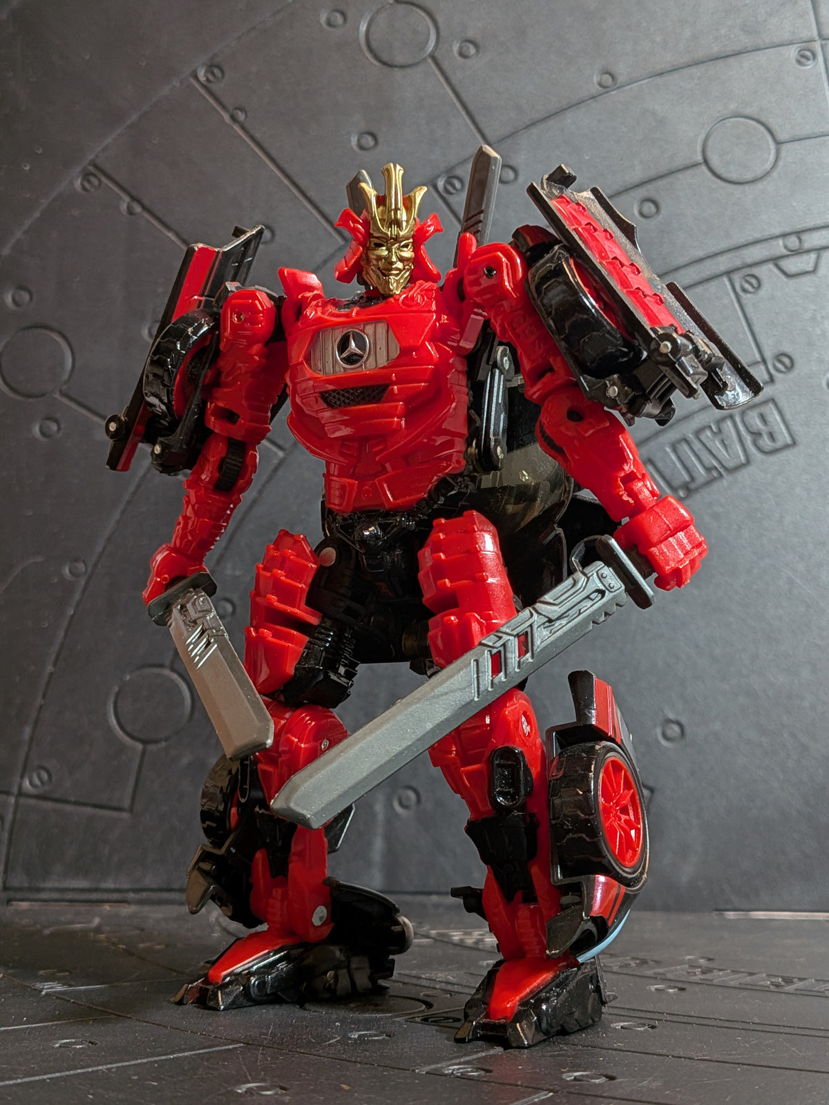 Transformers Premier Edition - Deluxe Class : Autobot Drift (The Last Knight)