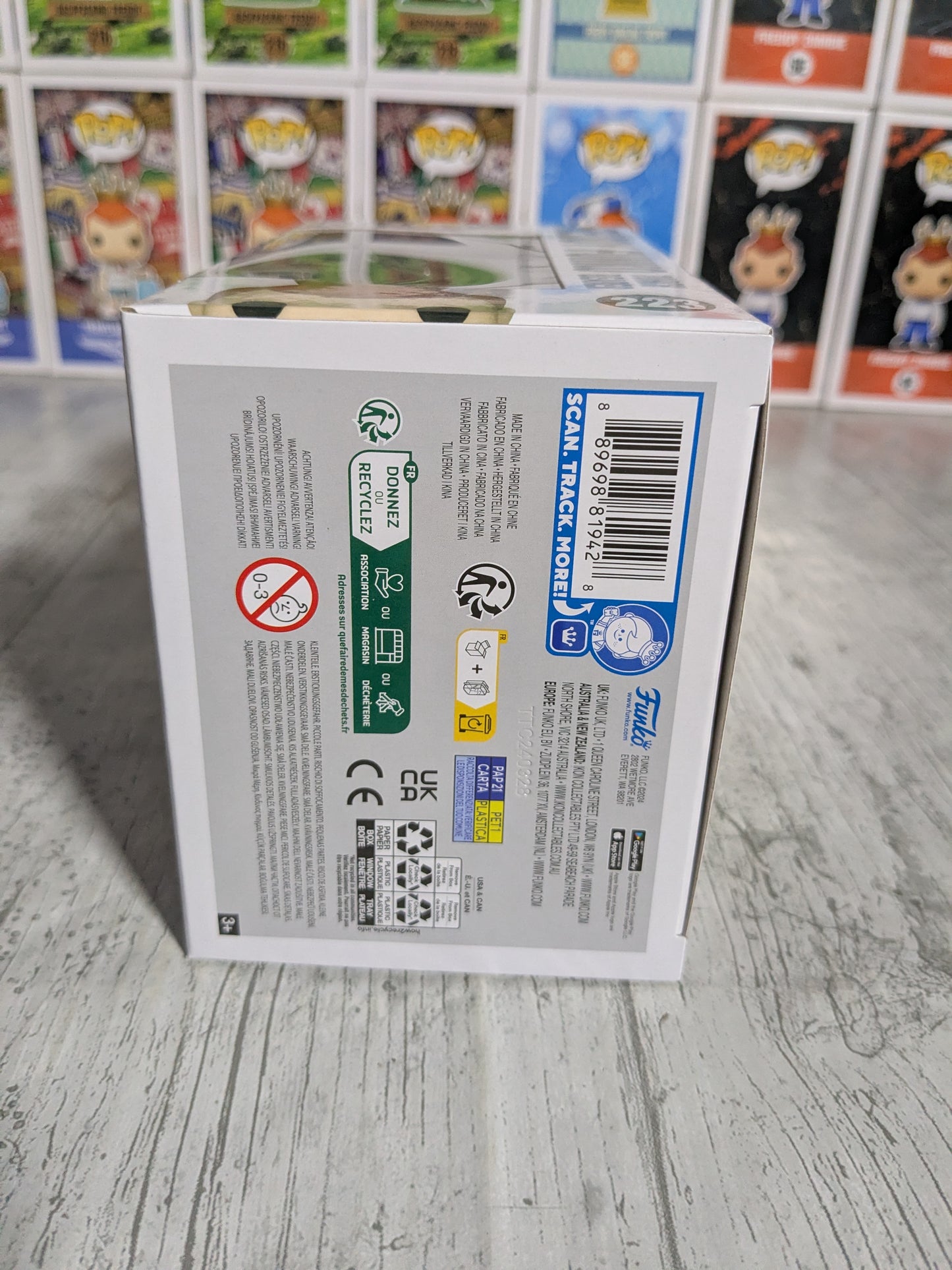 Funko pop #223 - Freddy Funko Torch Bearer