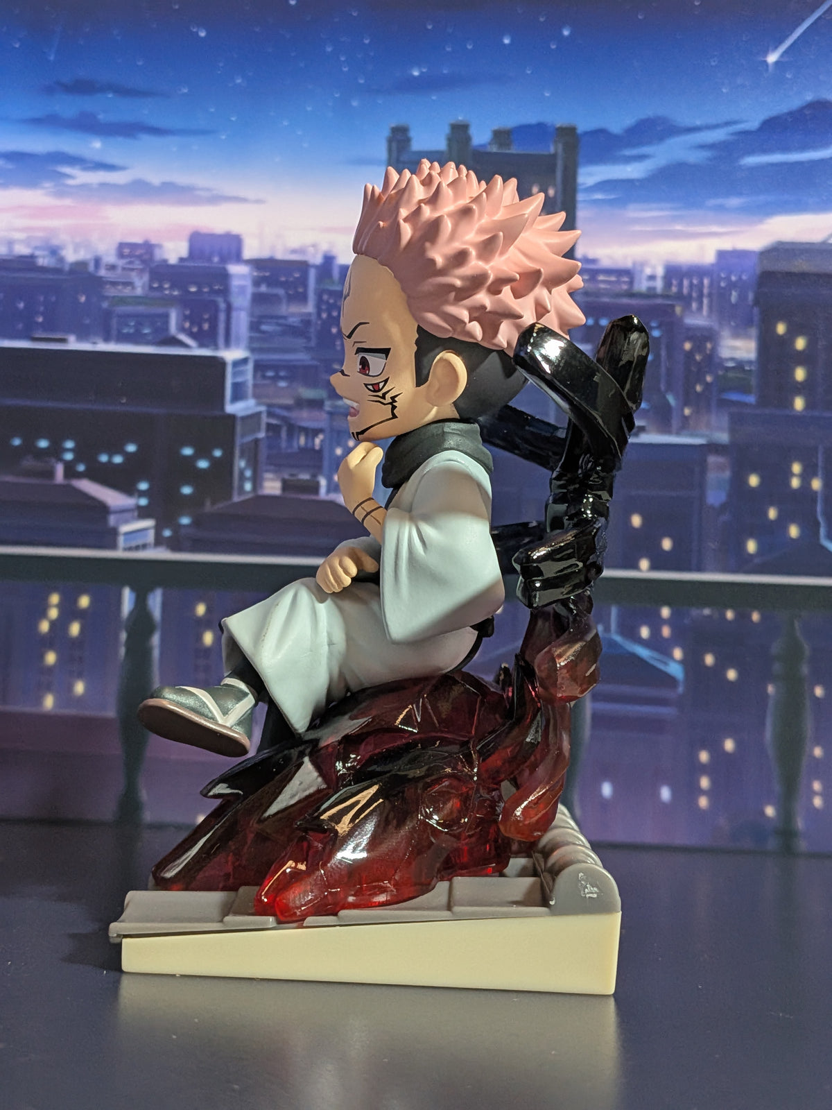 Mighty Jaxx - Jujutsu Kaisen: Kwistal Fwendz - Battle Ready Series - Ryomen Sukuna (seltene Chase-/Geheim-Variante) (~10cm)