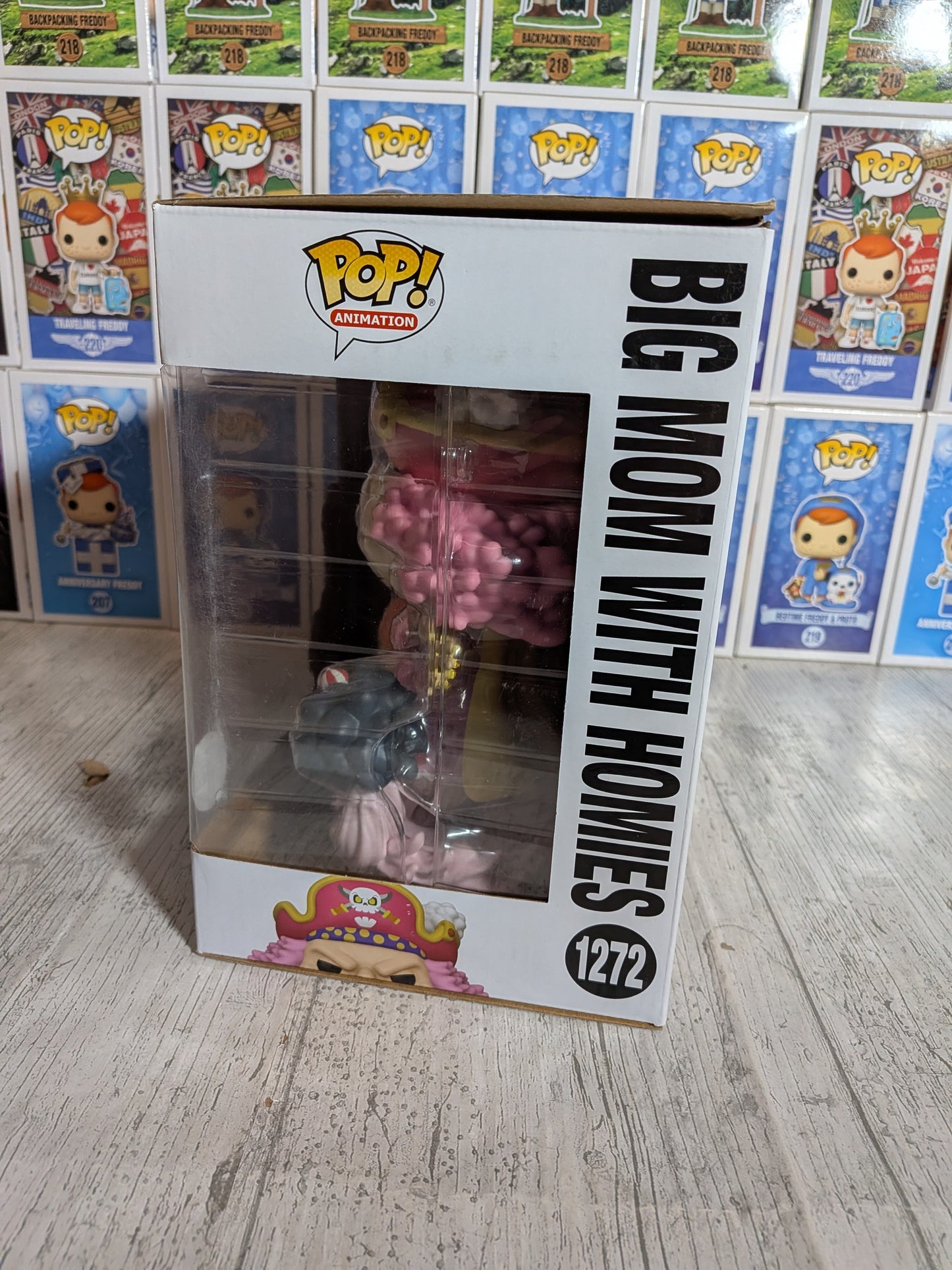 Funko Pop One Piece #1272 – Big Mom mit ihren Freunden