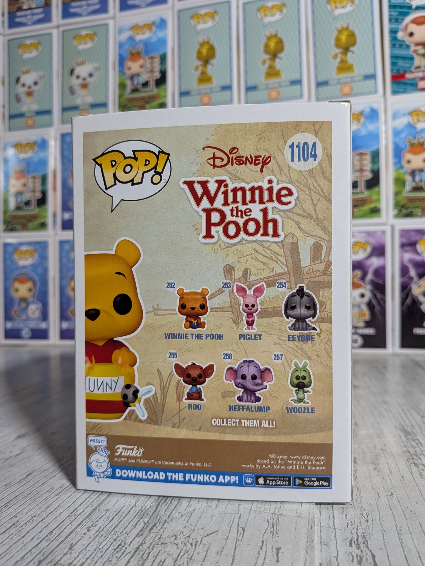 Funko Pop Disney #1104 - Winnie the Pooh (Diamond)