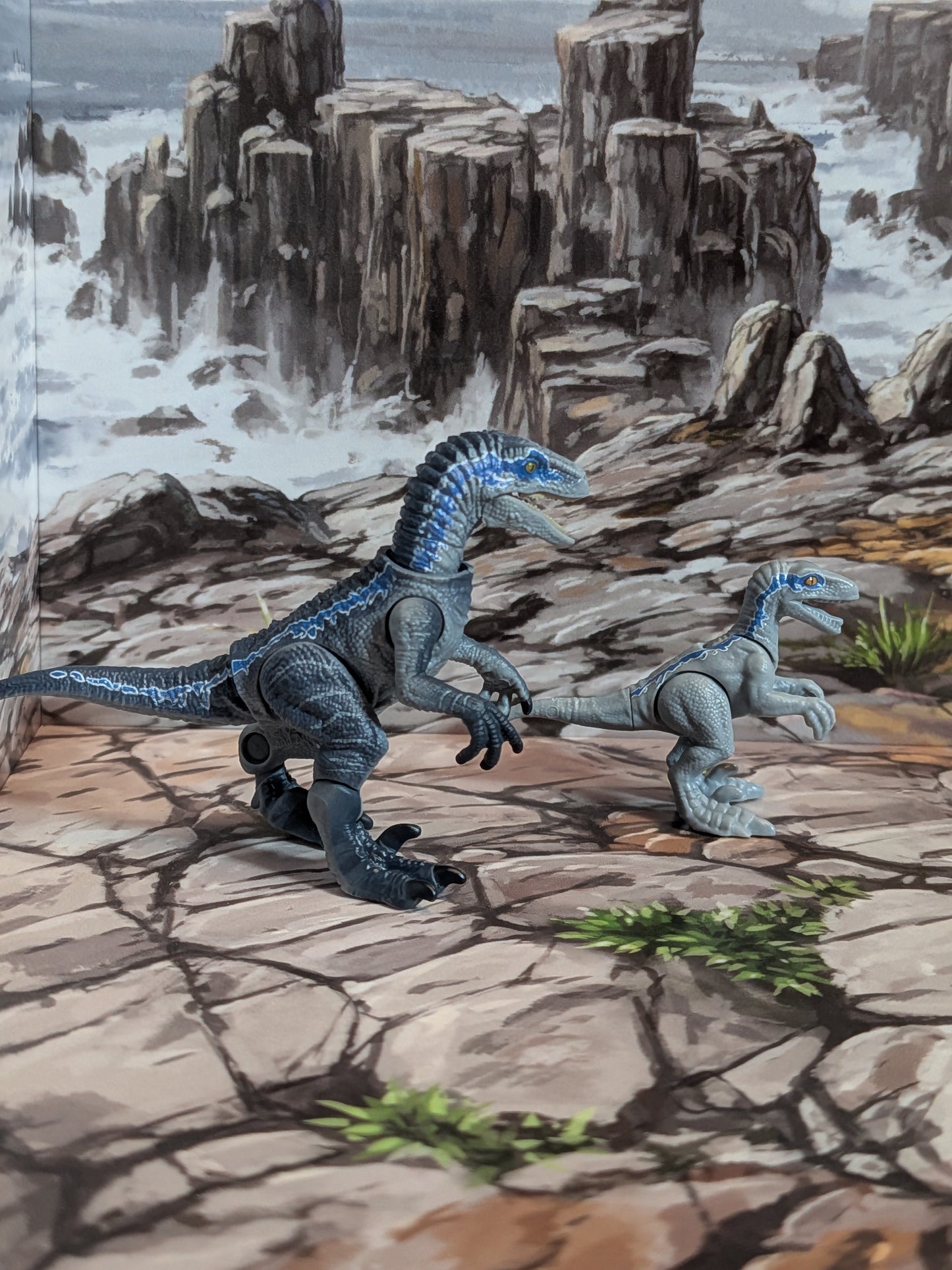 Blokees - Jurassic World Terraventure Ts01 - Velociraptor (Blue with baby) (~9cm)