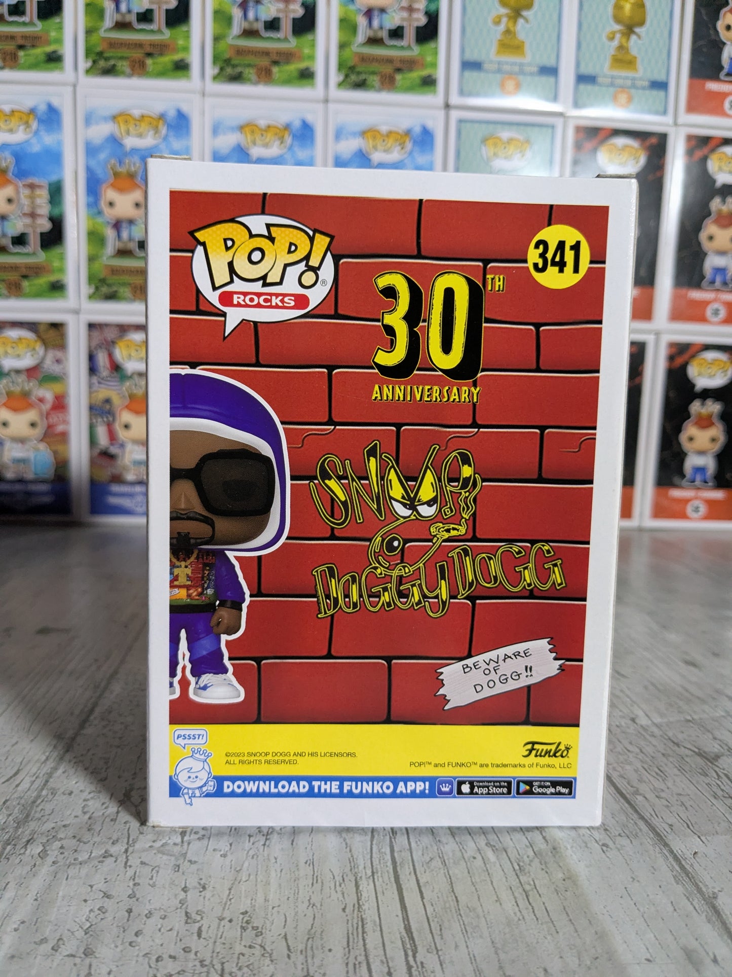 Funko pop 341 : Snoop Doggy Dogg with Hoodie (15000 PCS)