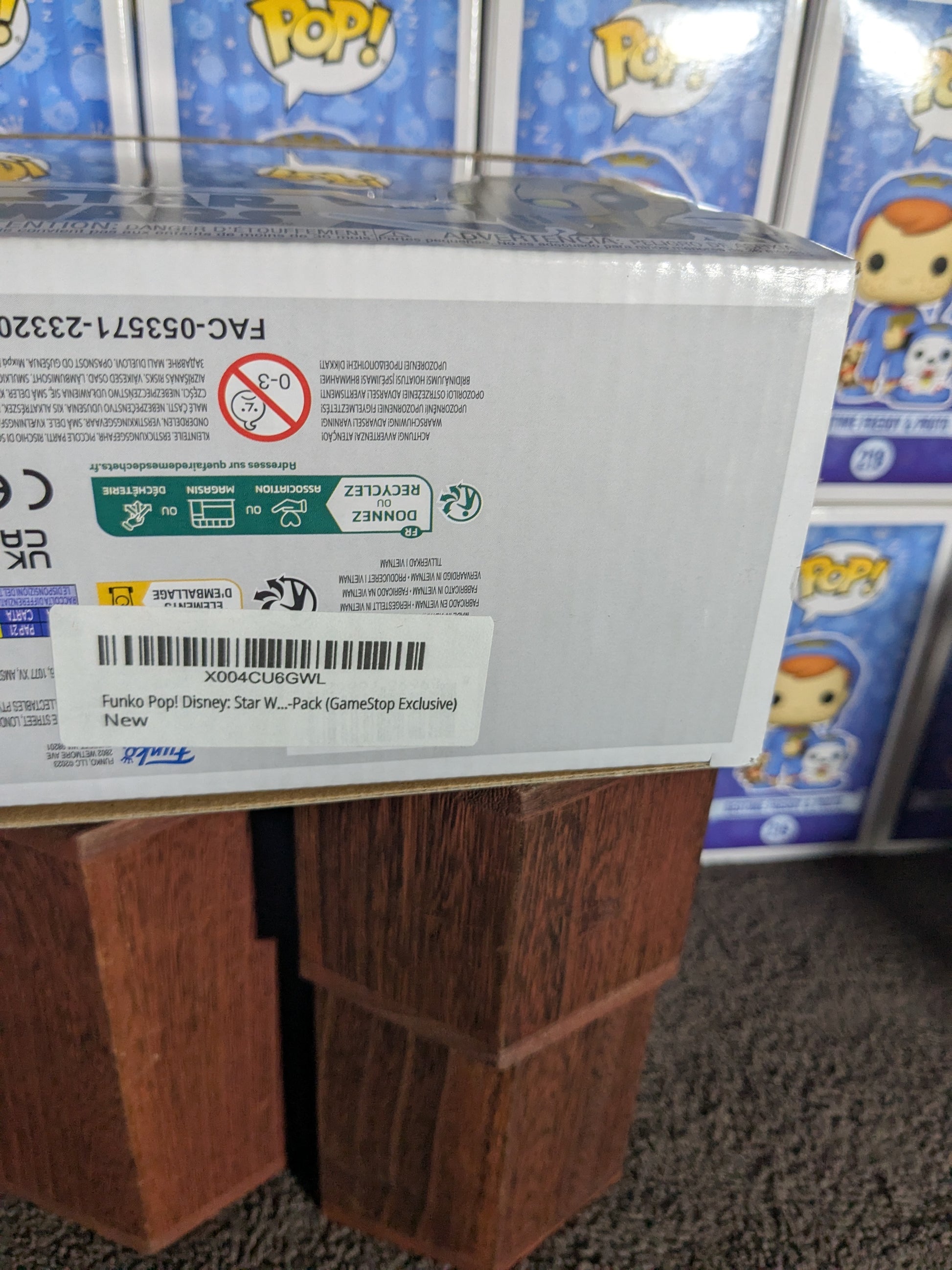 Funko pop : Jar Jar Binks vs General Grievous (GameStop/Damaged Box) - CapyToys