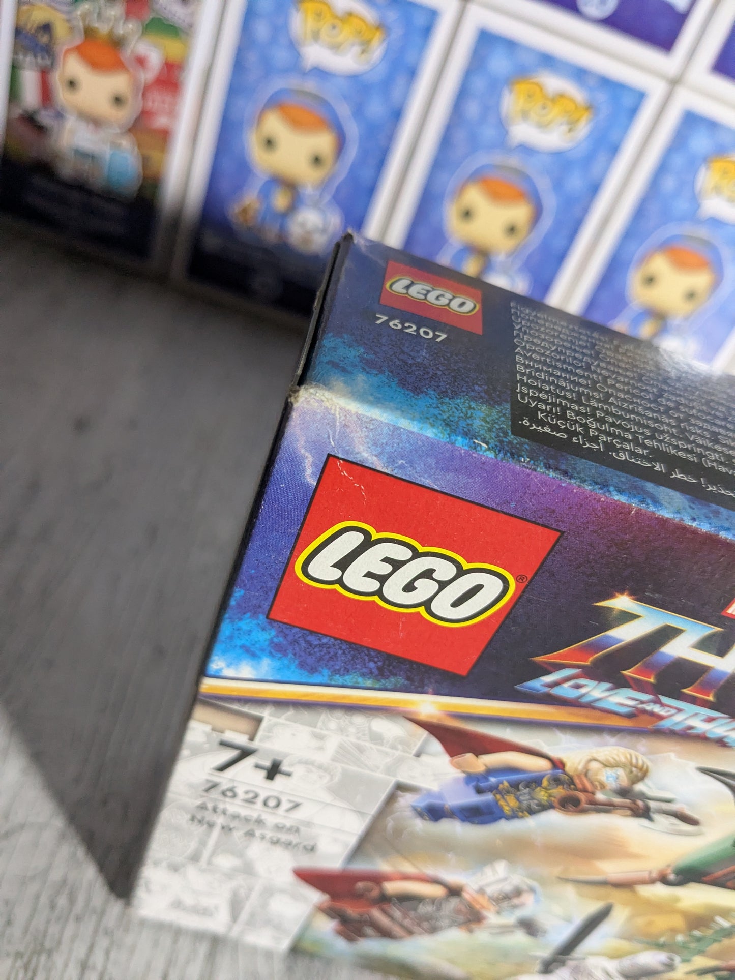 LEGO 76207 : Attack on New Asgard