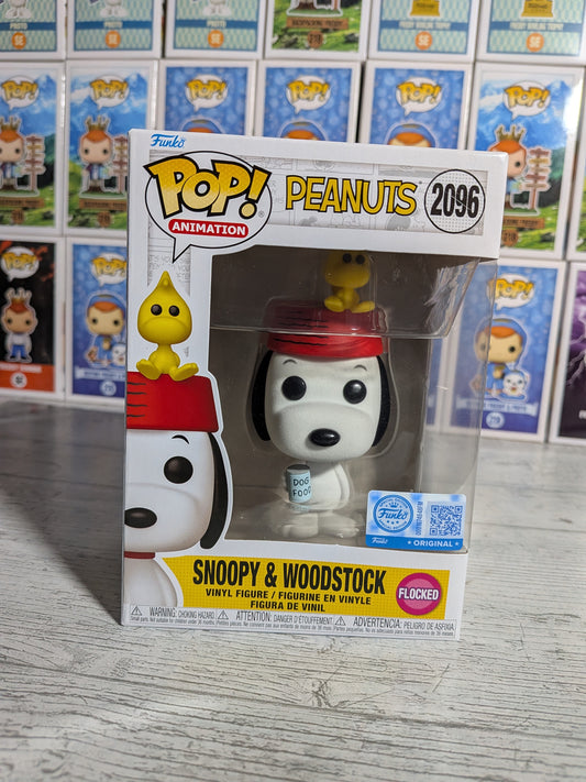 Funko pop Peanuts #2096 - Snoopy & Woodstock (Flocked)