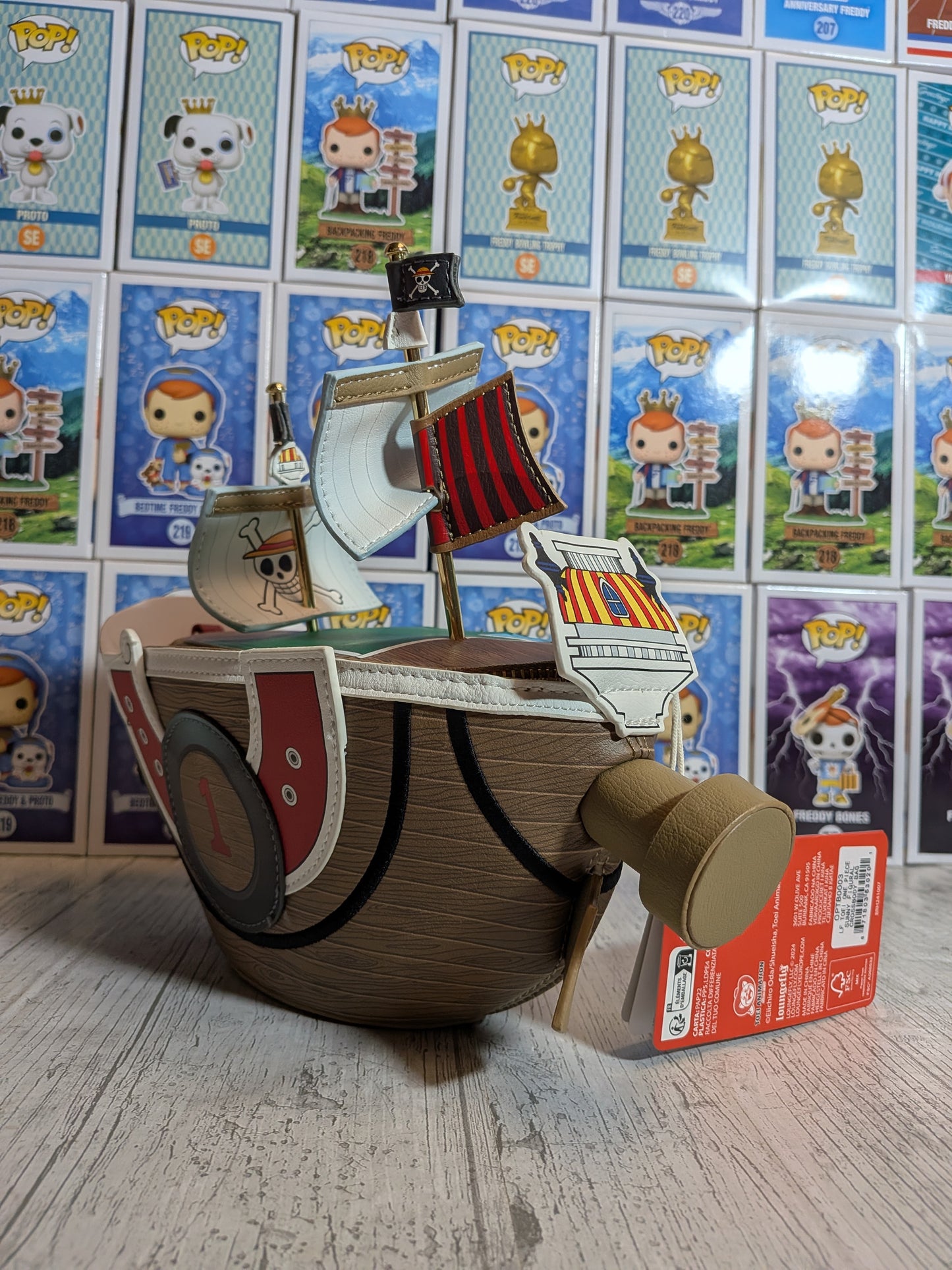 Loungefly: Thousand Sunny Figural Umhängetasche 🏴‍☠️
