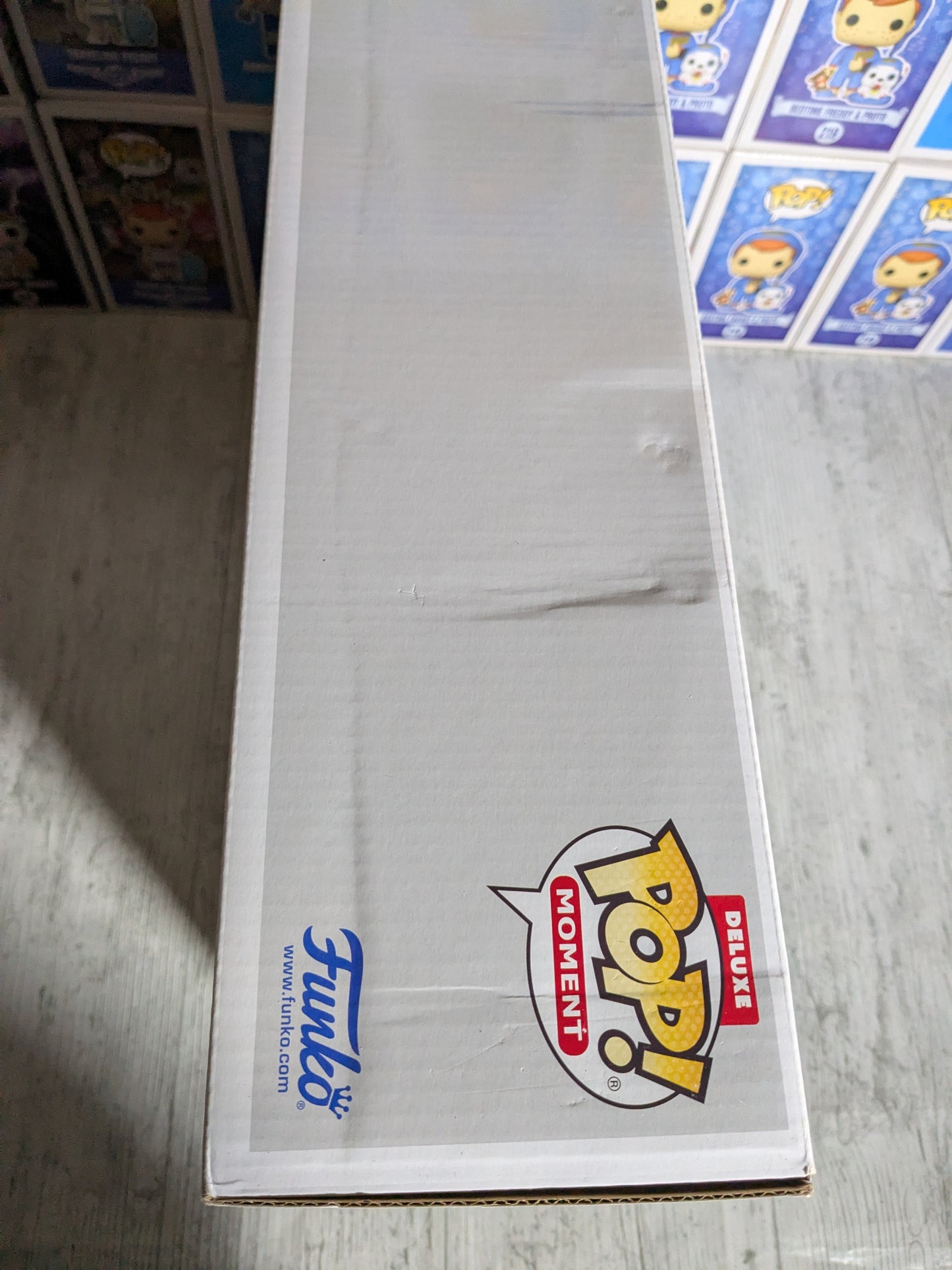 Funko pop Deluxe Marvel Studios Loki #06 - The Void (Damaged Box)