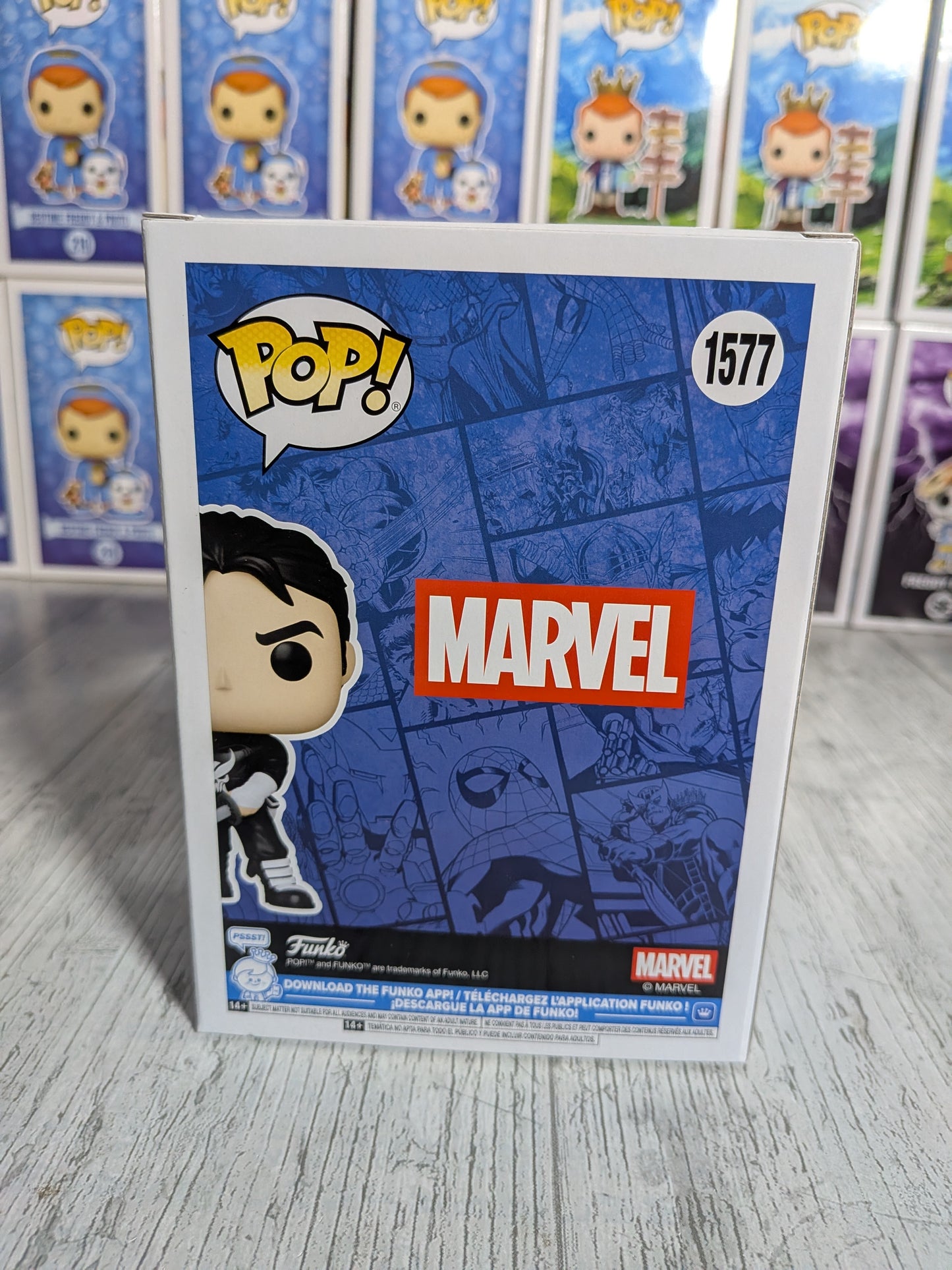 Funko Pop Marvel #1577 – Punisher mit Schwert (ECCC2026/beschädigte Box)