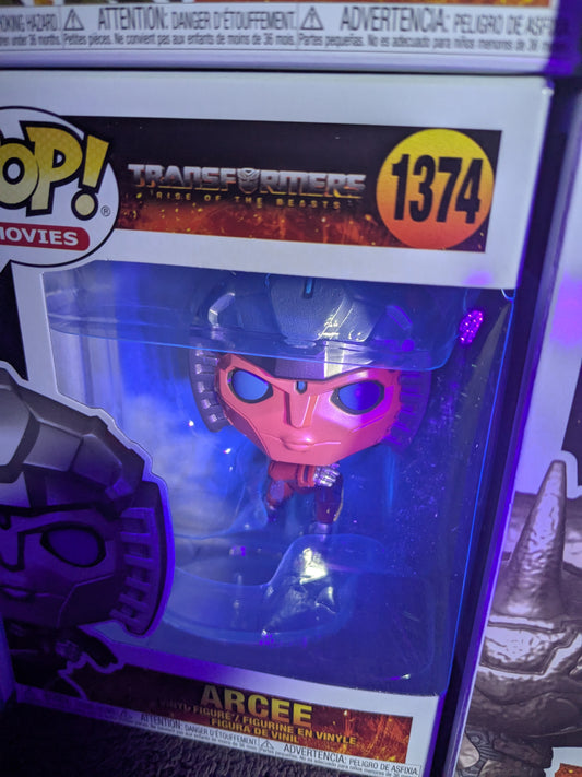 Funko pop 1374 : Arcee - CapyToys