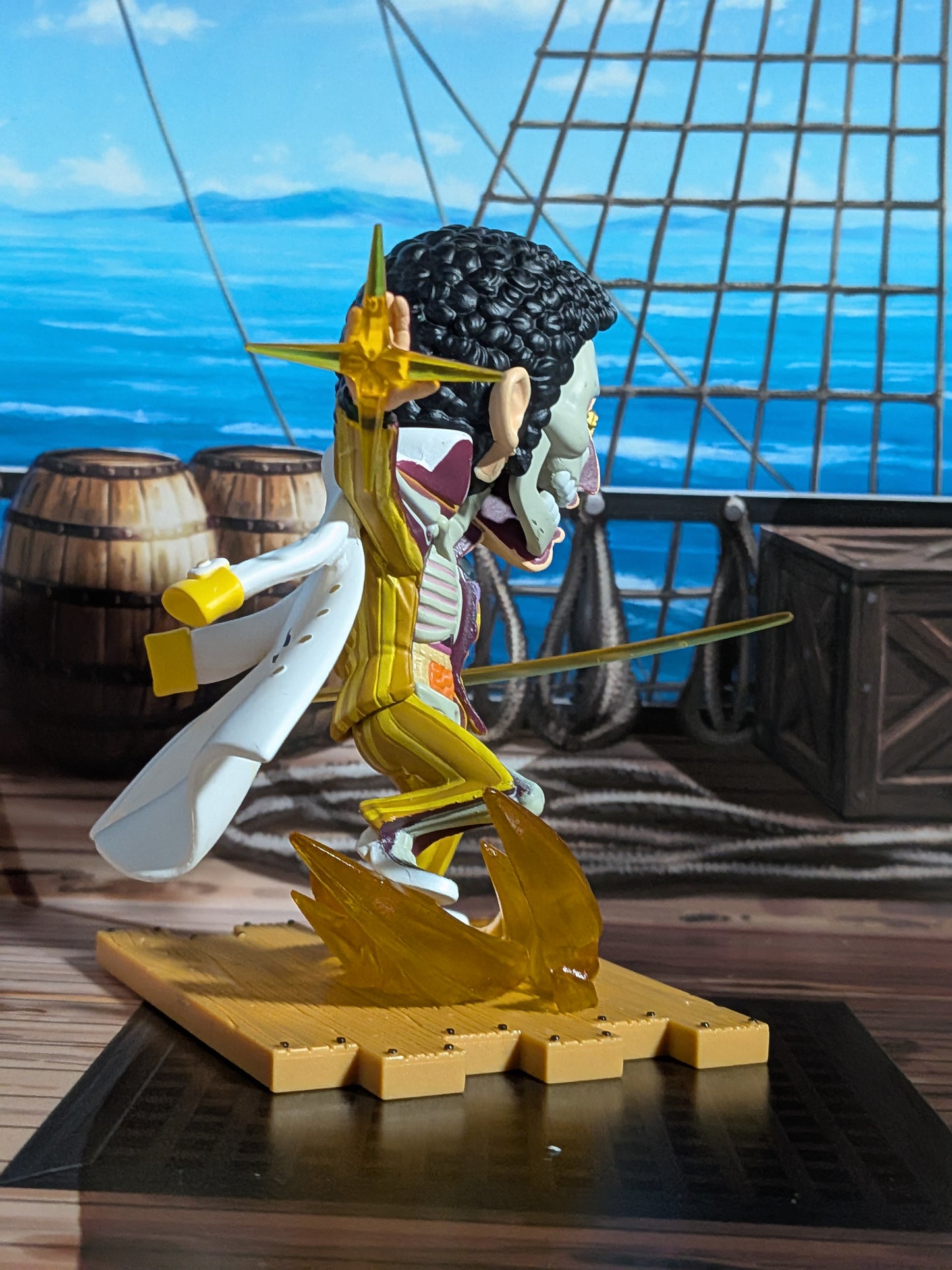 Mighty Jaxx - One Piece Freeny's Hidden Dissectibles Marines Edition - Borsalino / Kizaru (~10cm)