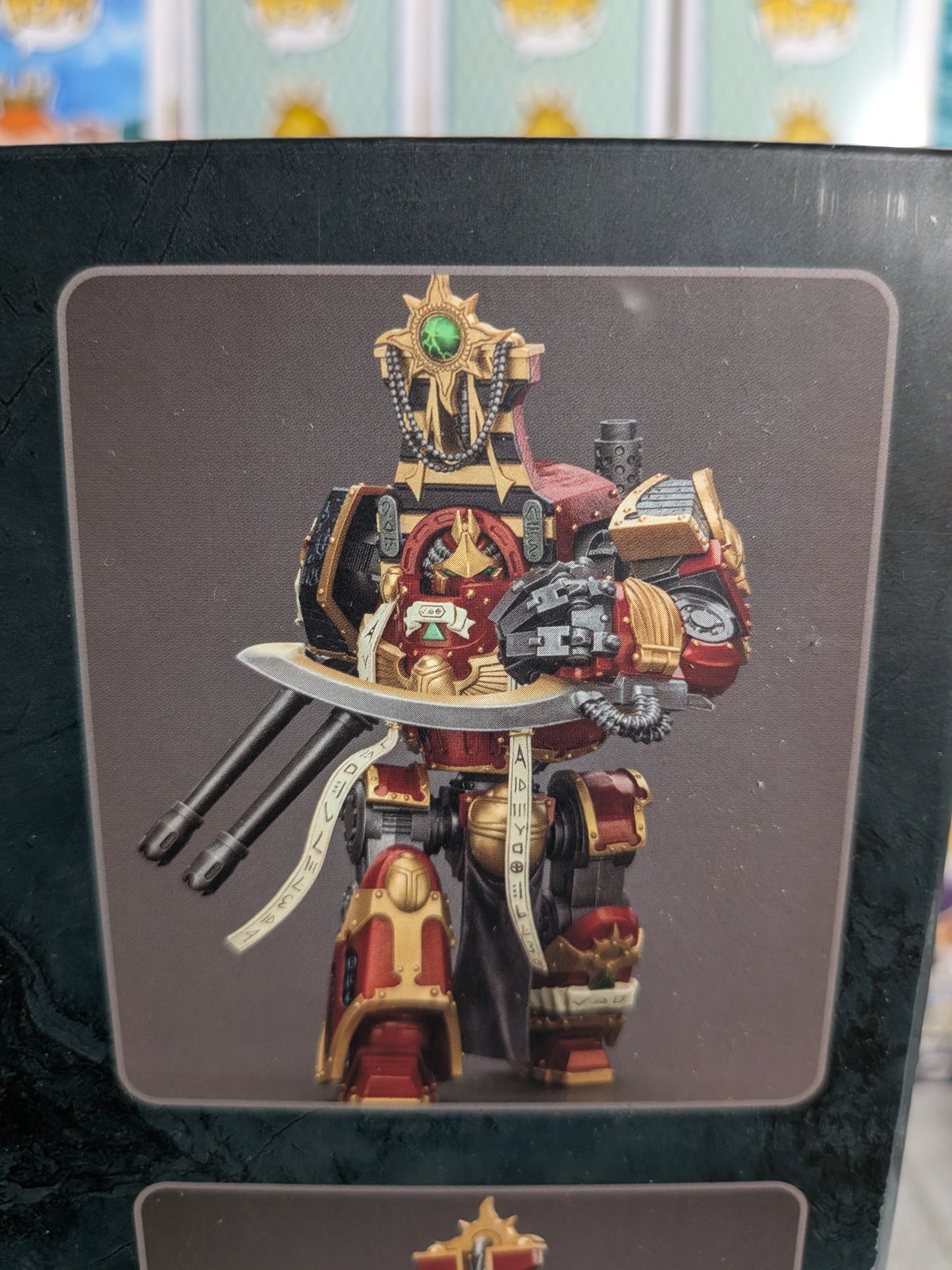 JoyToy Warhammer The Horus Heresy – Thousand Sons Contemptor-Osiron Dreadnought mit Gravis-Sturmkanone (30,2cm)