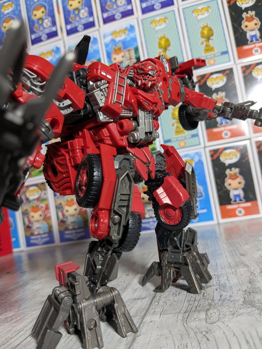 Studio Series 66 : Overload