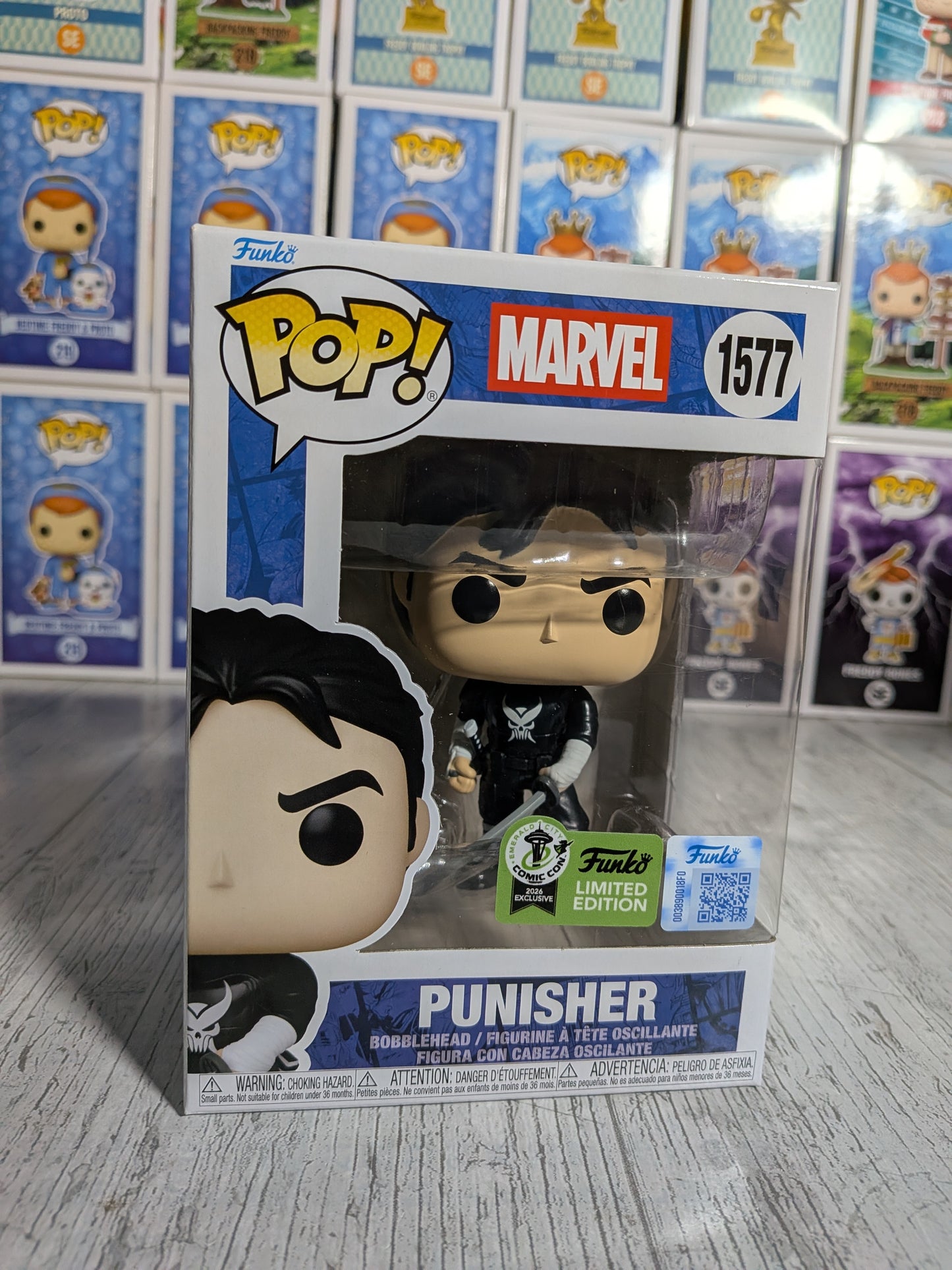 Funko Pop Marvel #1577 – Punisher mit Schwert (ECCC2026/beschädigte Box)