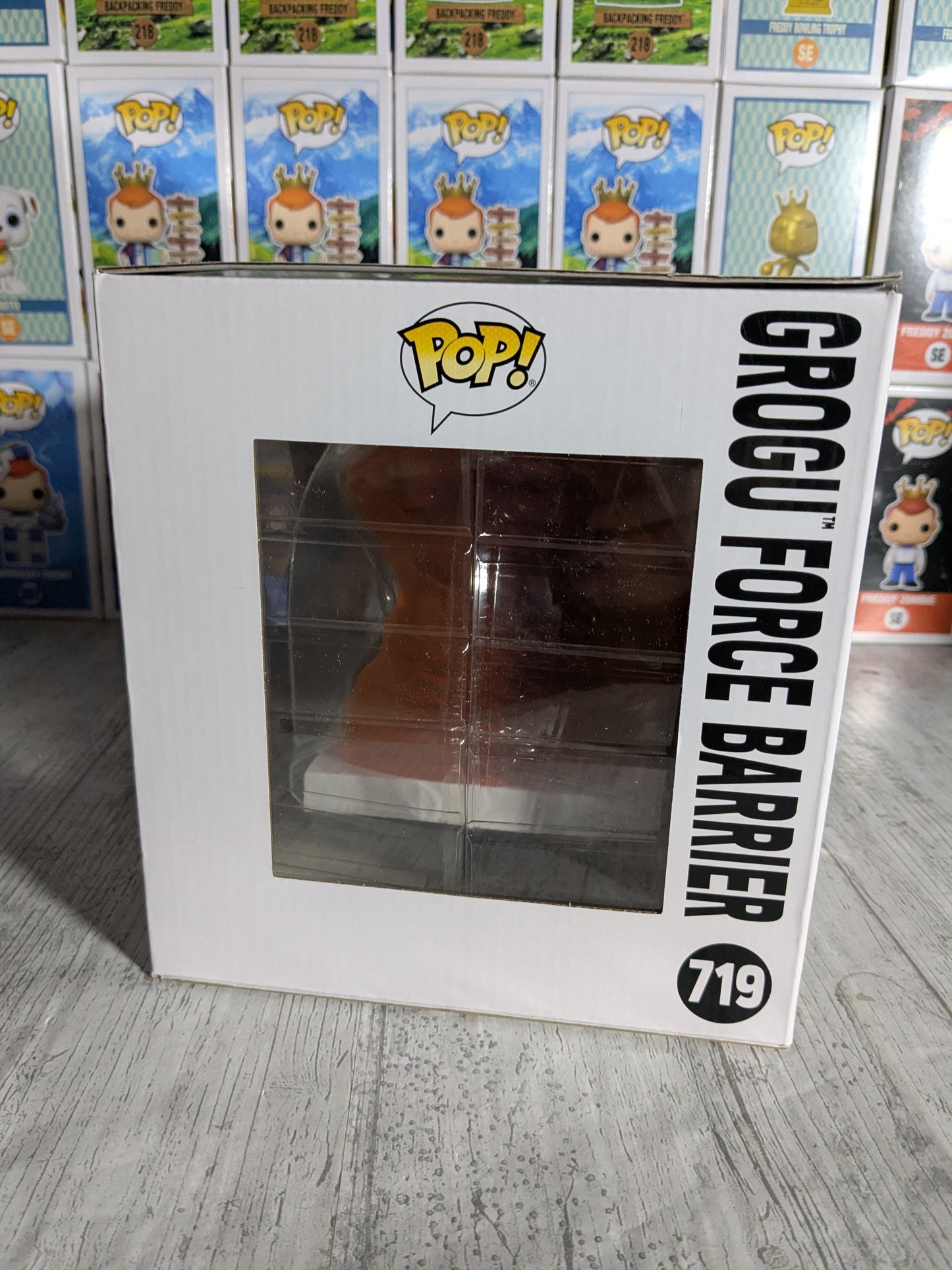 Funko pop Star Wars #719 - Grogu Force Barrier (Damaged Box)
