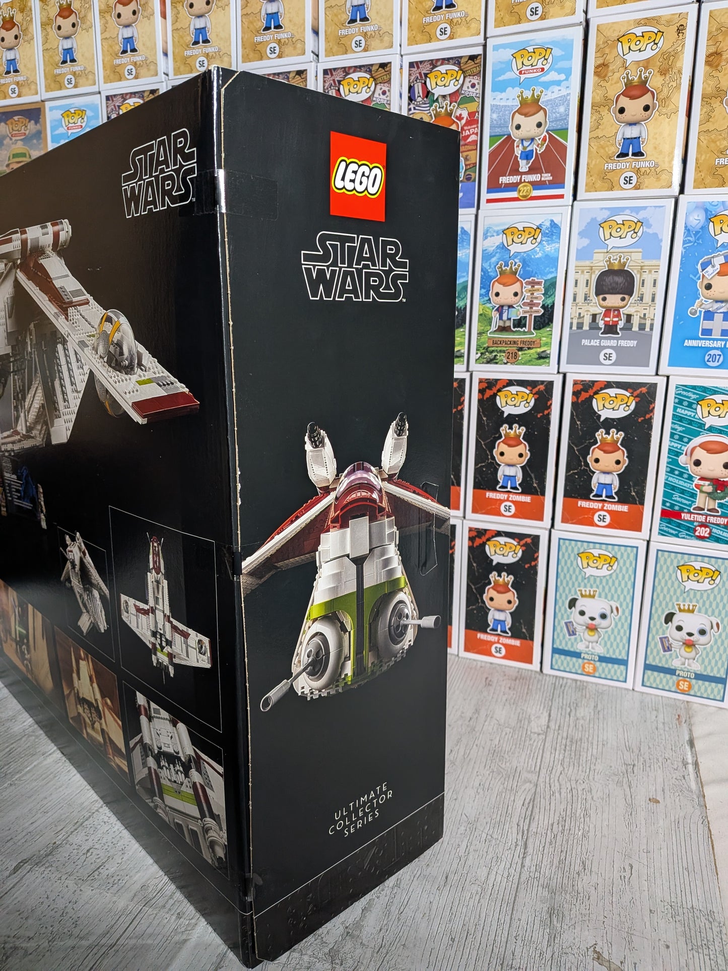 LEGO Star Wars #75309 – Republikanisches Kampfschiff – Ultimative Sammlerserie