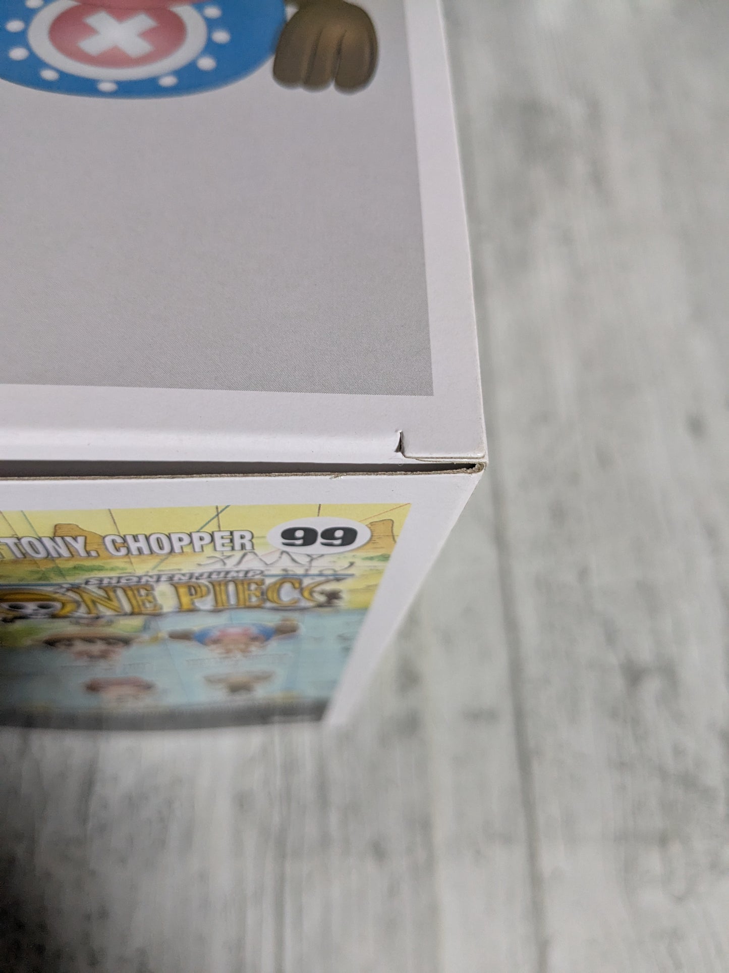 Funko pop 99 : Tony Tony Chopper (Flocked)