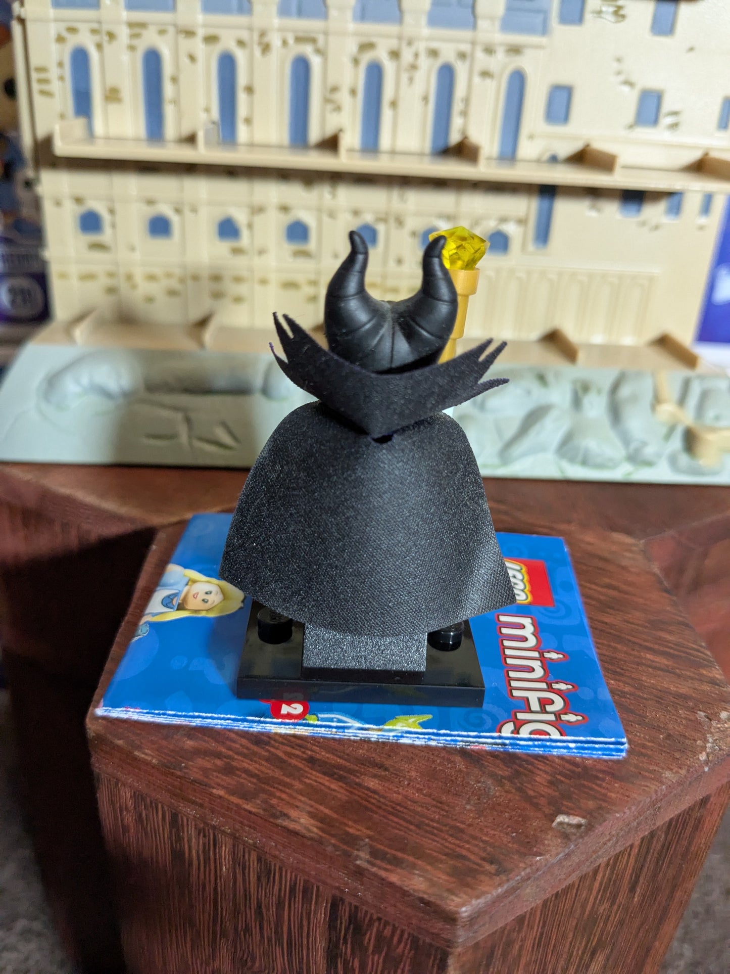 Lego Minifigures : Maleficent