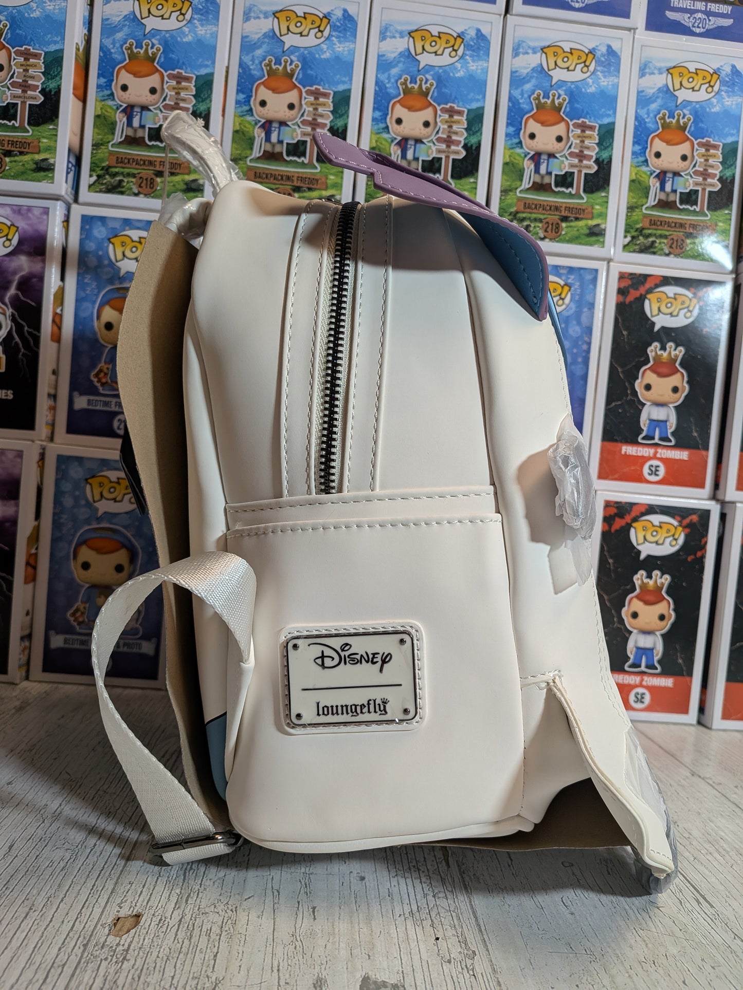 Loungefly Disney - Stitch Geisterkostüm Figur Leuchtender Mini-Rucksack 👻