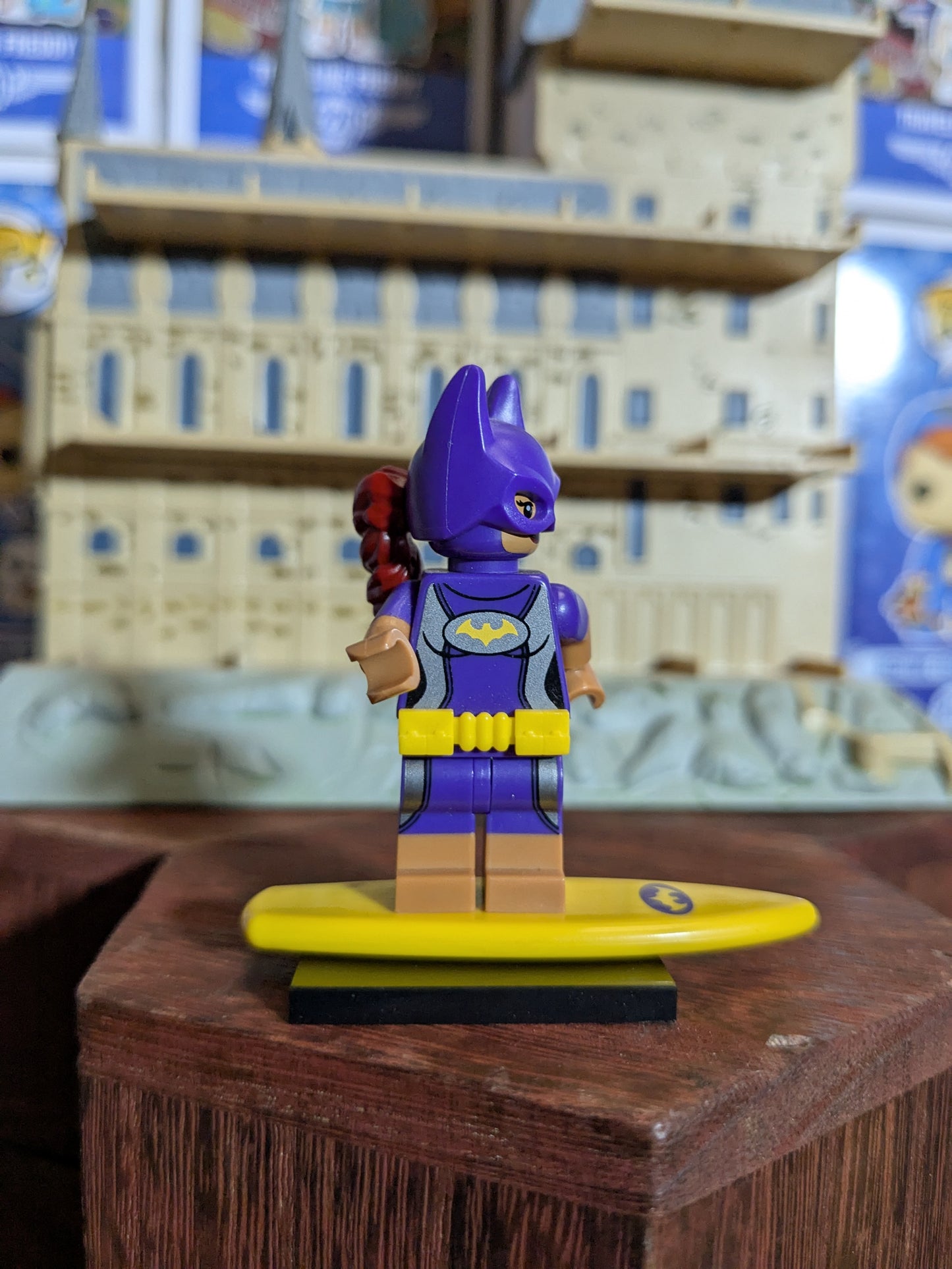 Lego Minifigures : Vacation Batgirl