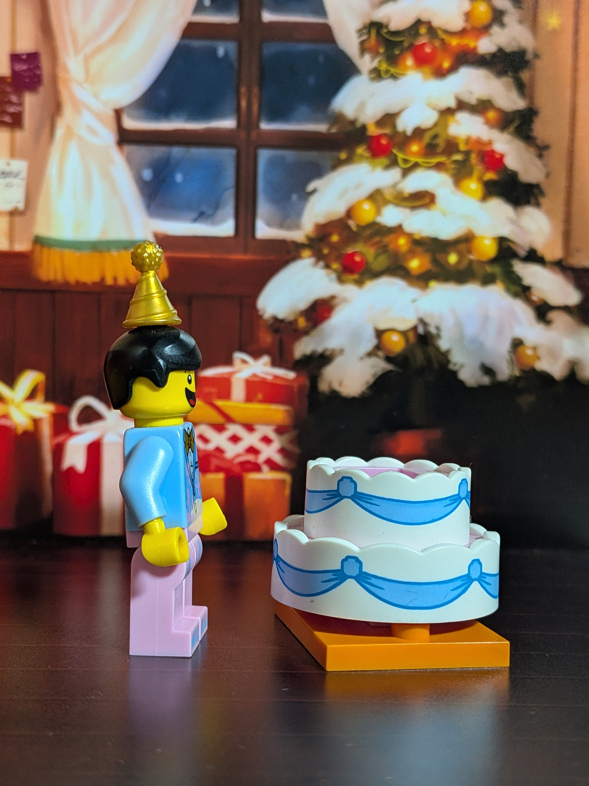 LEGO Minifigures - Uomo Costume Torta di Compleanno