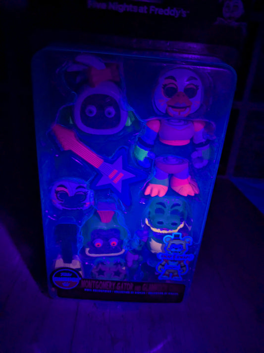 Funko Snaps : Montgomery Gator and Glamrock Chica