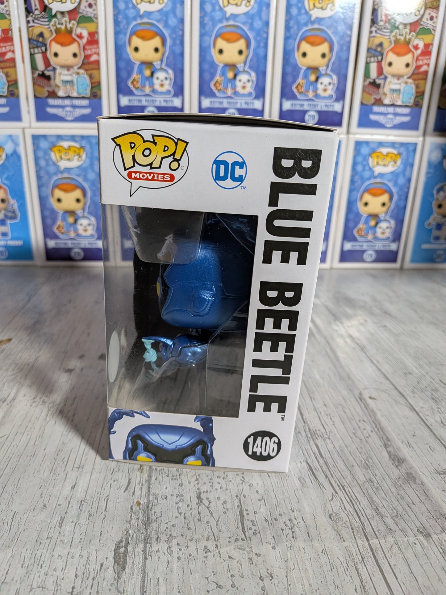 Funko Pop Heroes #1406 - Blue Beetle (Leuchtend)
